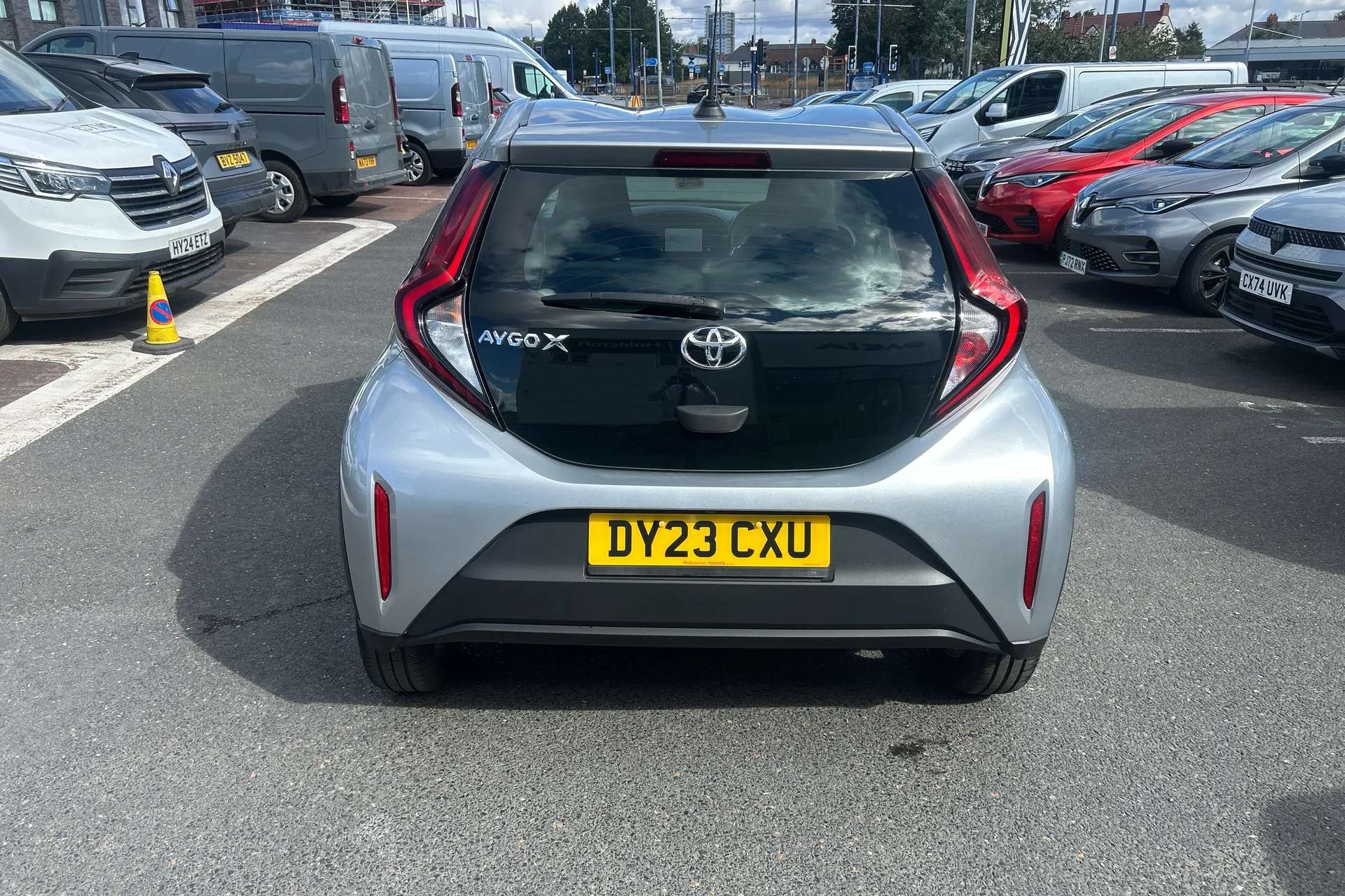2023 TOYOTA AYGO X 2023 TOYOTA AYGO X