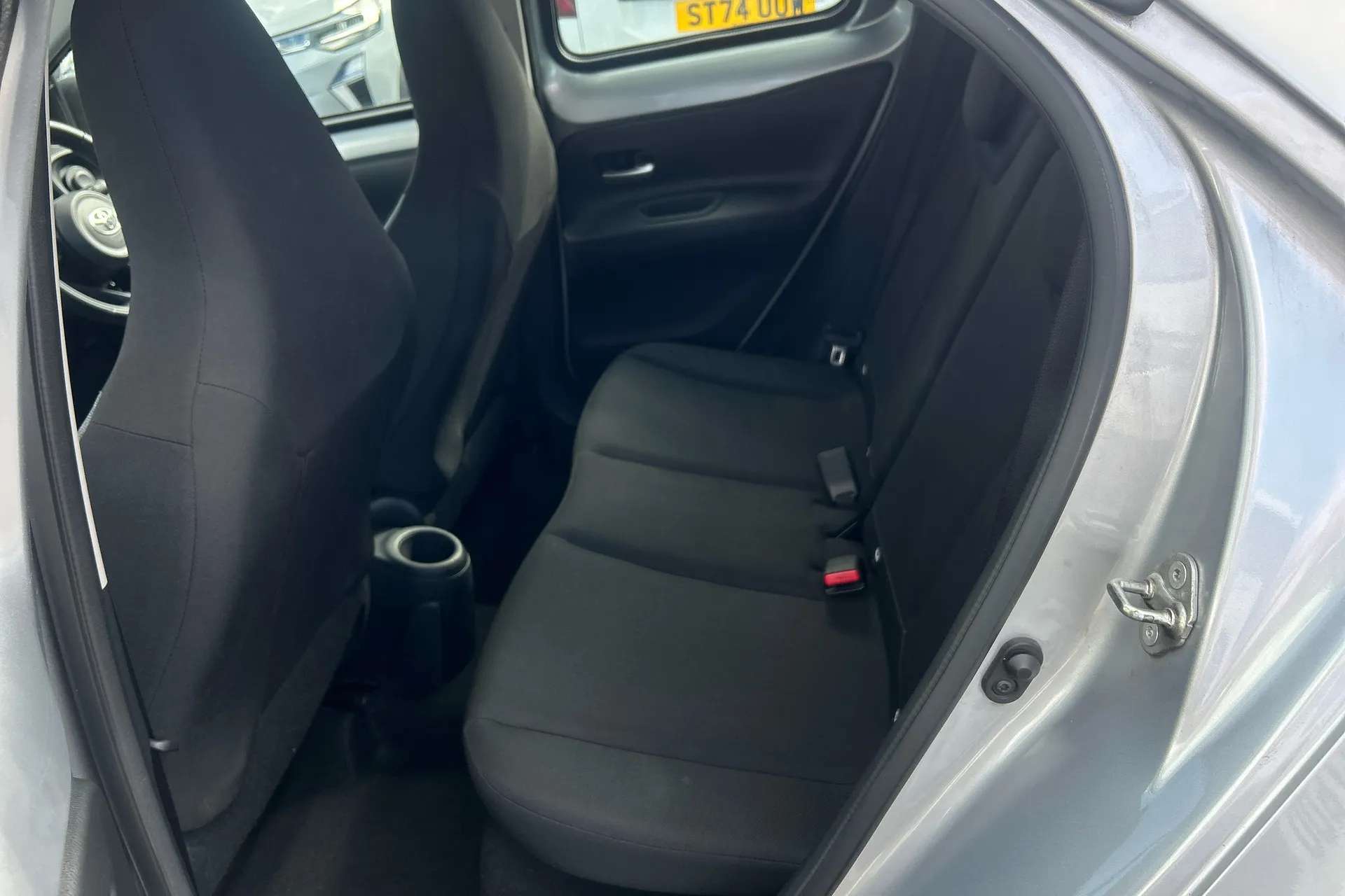 2023 TOYOTA AYGO X 2023 TOYOTA AYGO X