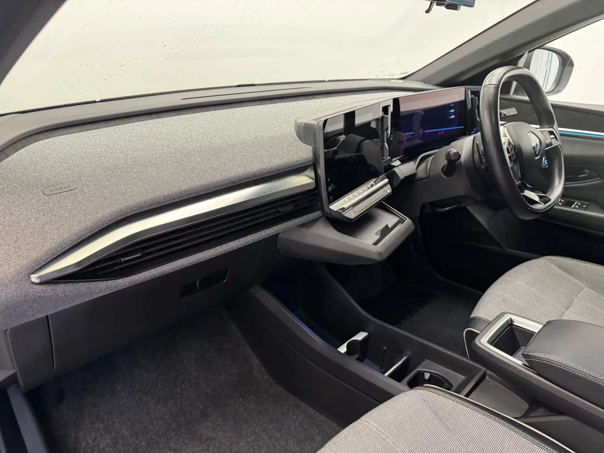 2023 RENAULT MEGANE E-TECH 2023 RENAULT MEGANE E-TECH