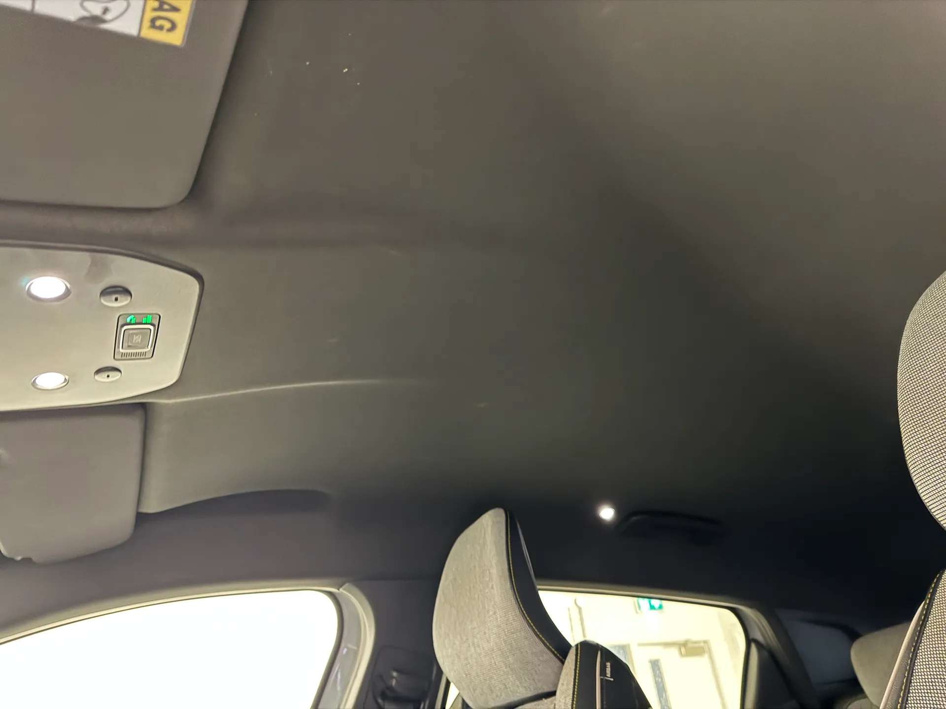 2023 RENAULT MEGANE E-TECH 2023 RENAULT MEGANE E-TECH