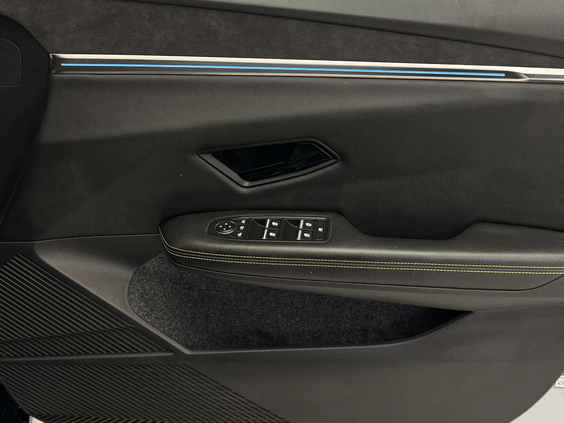 2023 RENAULT MEGANE E-TECH 2023 RENAULT MEGANE E-TECH