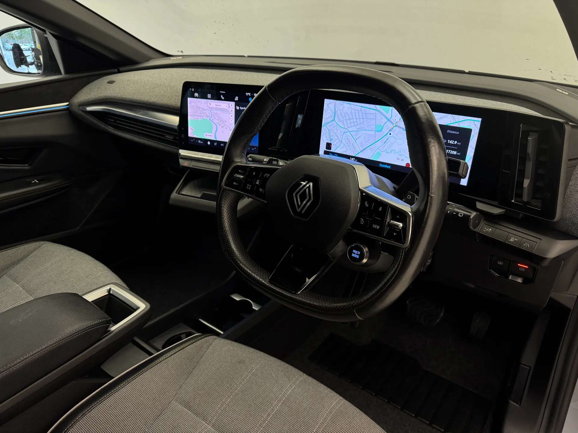 2023 RENAULT MEGANE E-TECH 2023 RENAULT MEGANE E-TECH