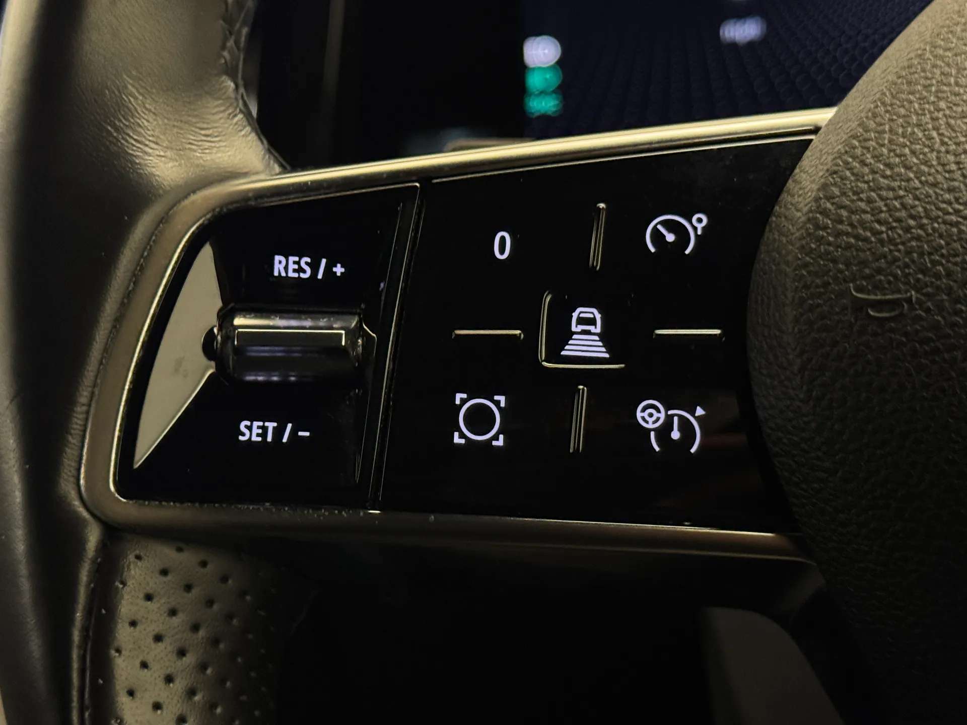 2023 RENAULT MEGANE E-TECH 2023 RENAULT MEGANE E-TECH