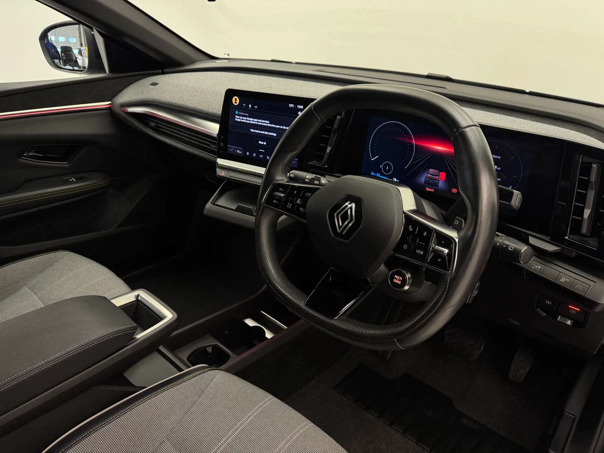 2022 RENAULT MEGANE E-TECH 2022 RENAULT MEGANE E-TECH