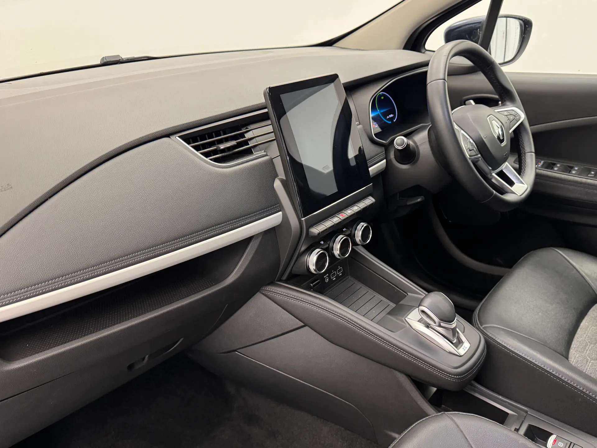 2021 RENAULT ZOE 2021 RENAULT ZOE