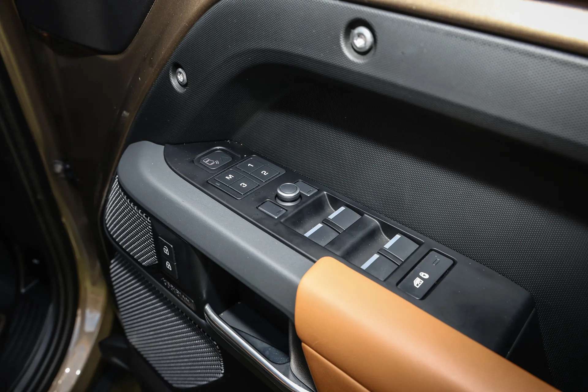 2020 LAND ROVER DEFENDER 2020 LAND ROVER DEFENDER