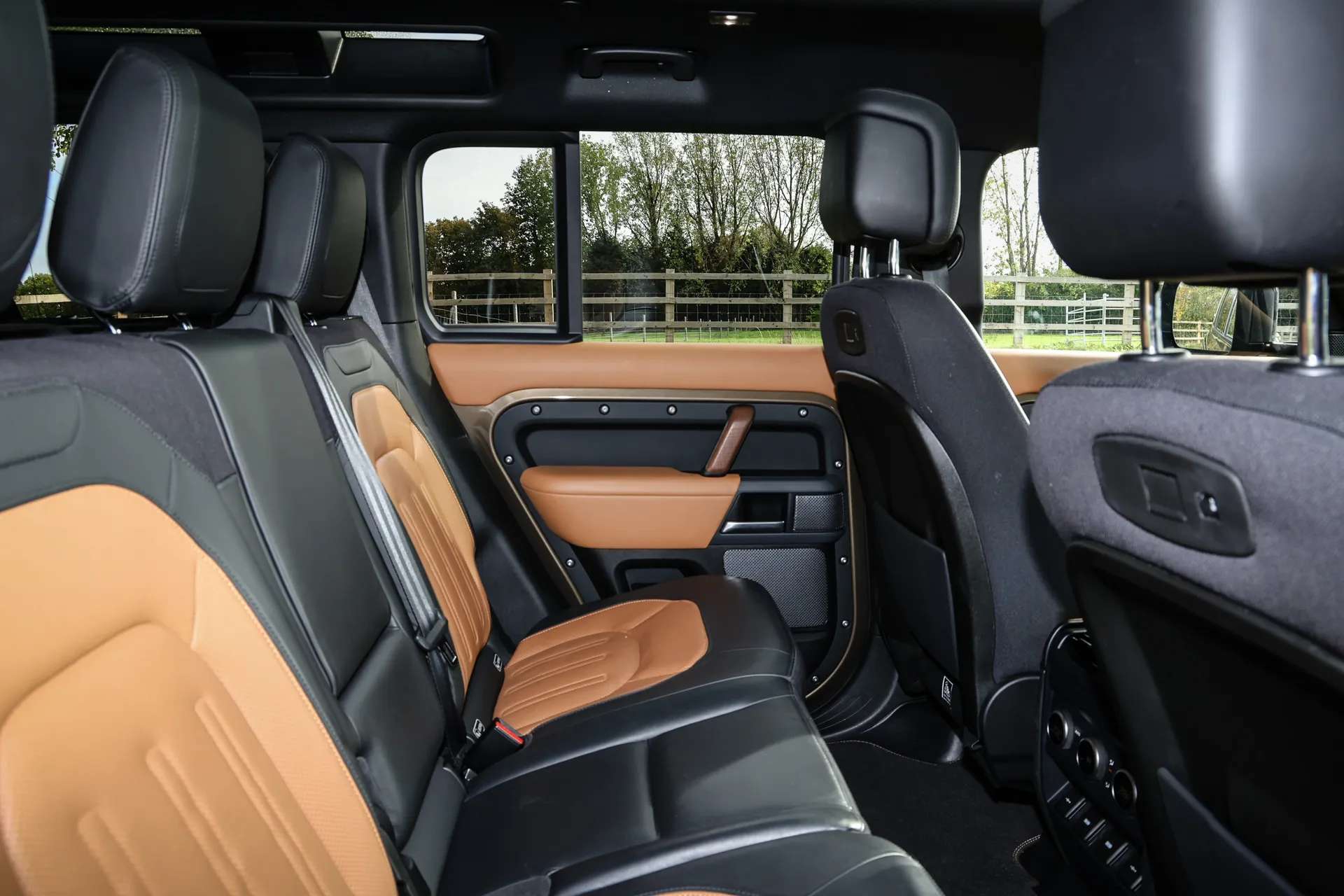 2020 LAND ROVER DEFENDER 2020 LAND ROVER DEFENDER