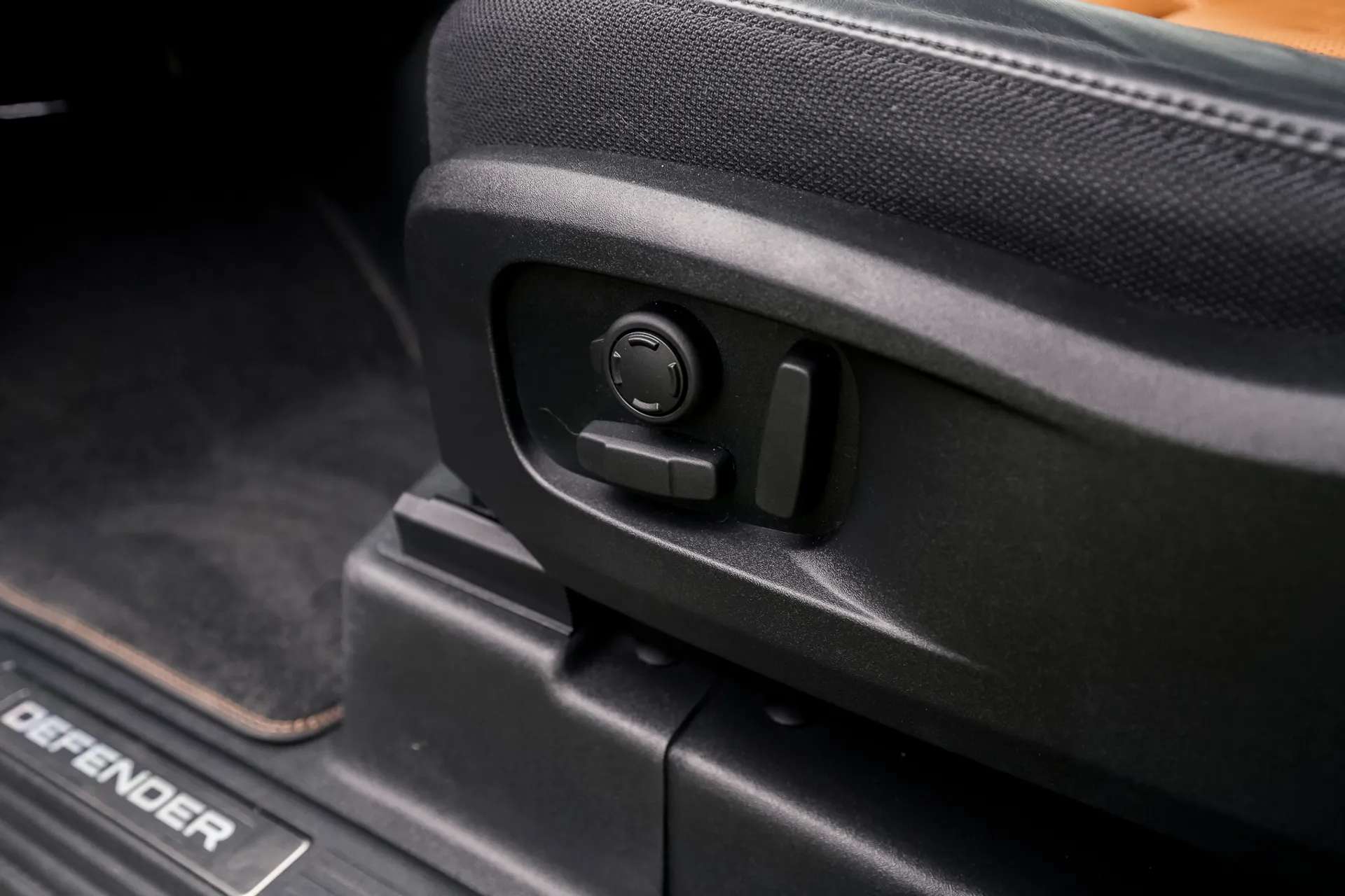 2020 LAND ROVER DEFENDER 2020 LAND ROVER DEFENDER