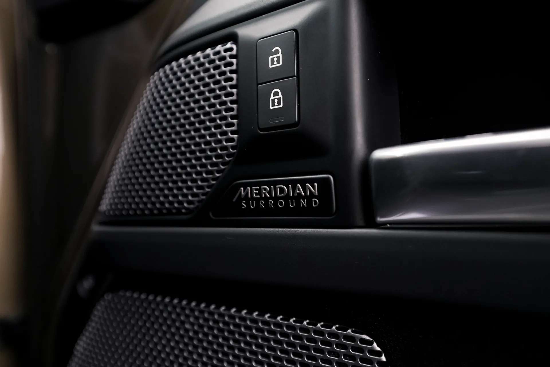 2020 LAND ROVER DEFENDER 2020 LAND ROVER DEFENDER