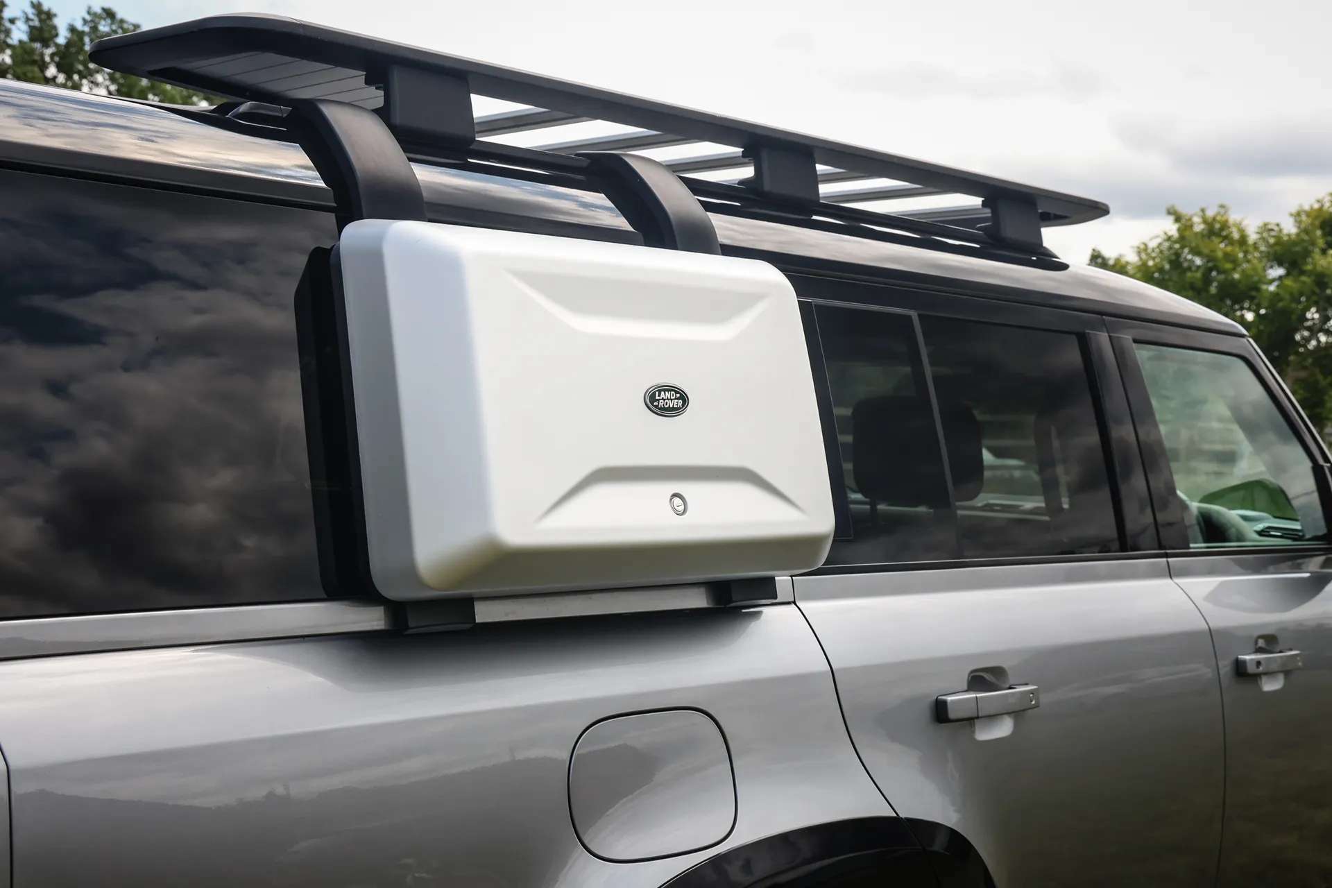 2024 LAND ROVER DEFENDER 2024 LAND ROVER DEFENDER