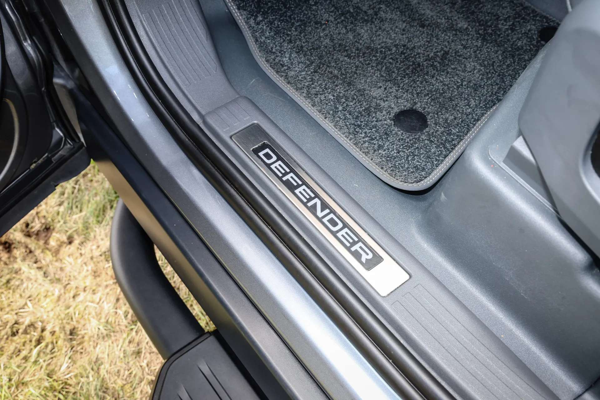 2024 LAND ROVER DEFENDER 2024 LAND ROVER DEFENDER