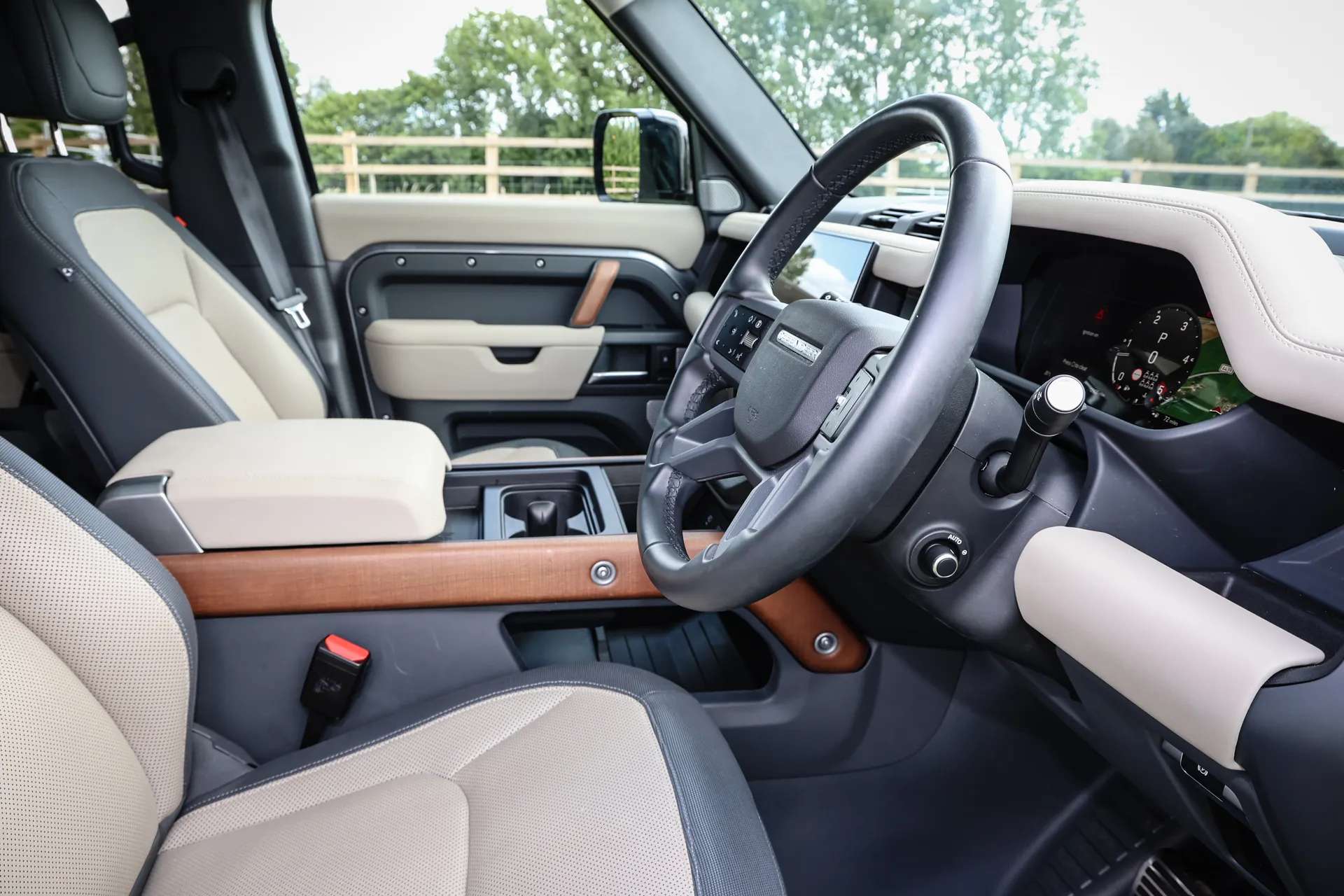 2024 LAND ROVER DEFENDER 2024 LAND ROVER DEFENDER