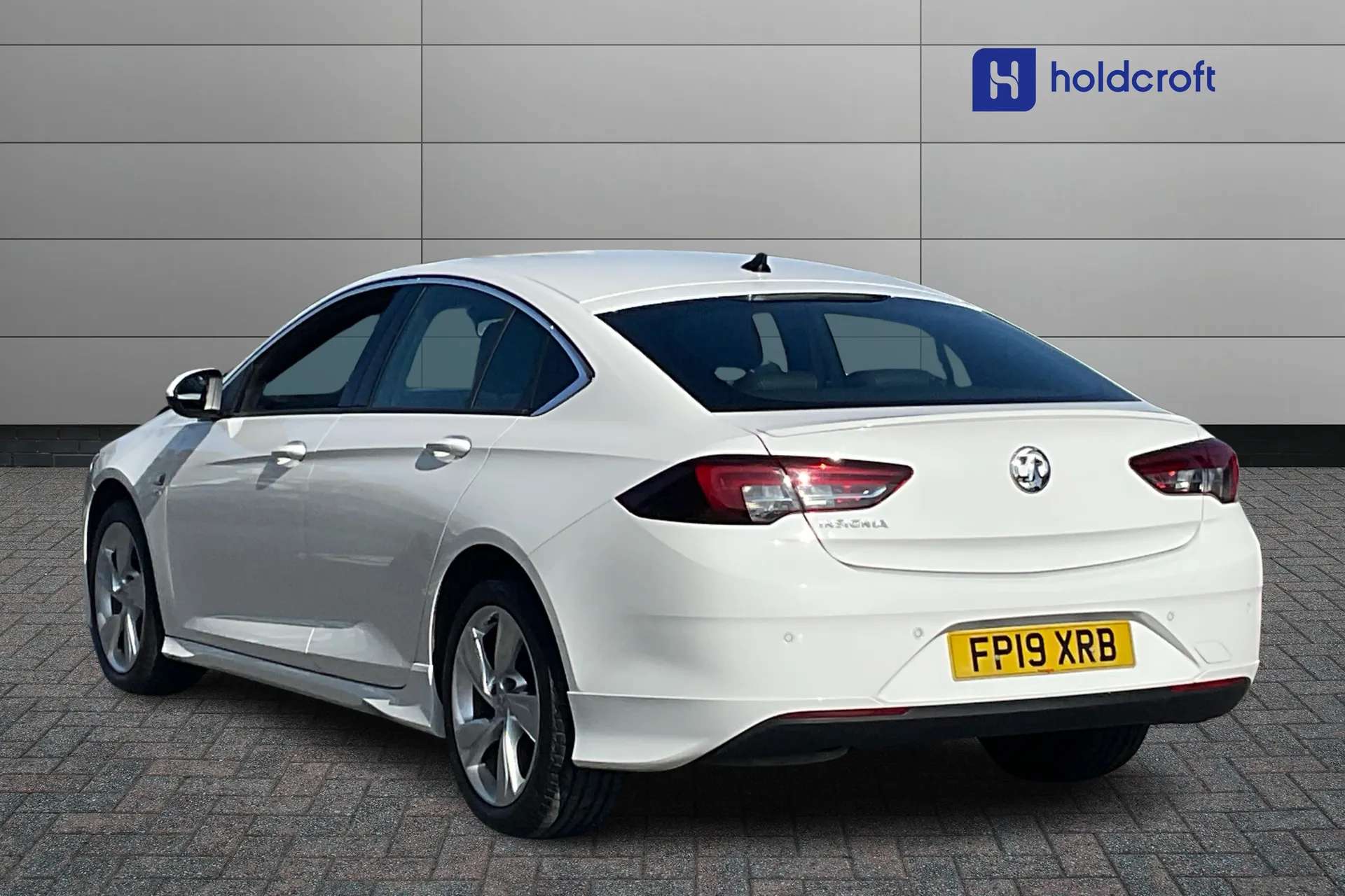 A 2019 VAUXHALL INSIGNIA GRAND SPORT 1.5T SRi Vx-line Nav 5dr A 2019 VAUXHALL INSIGNIA GRAND SPORT 1.5T SRi Vx-line Nav 5dr