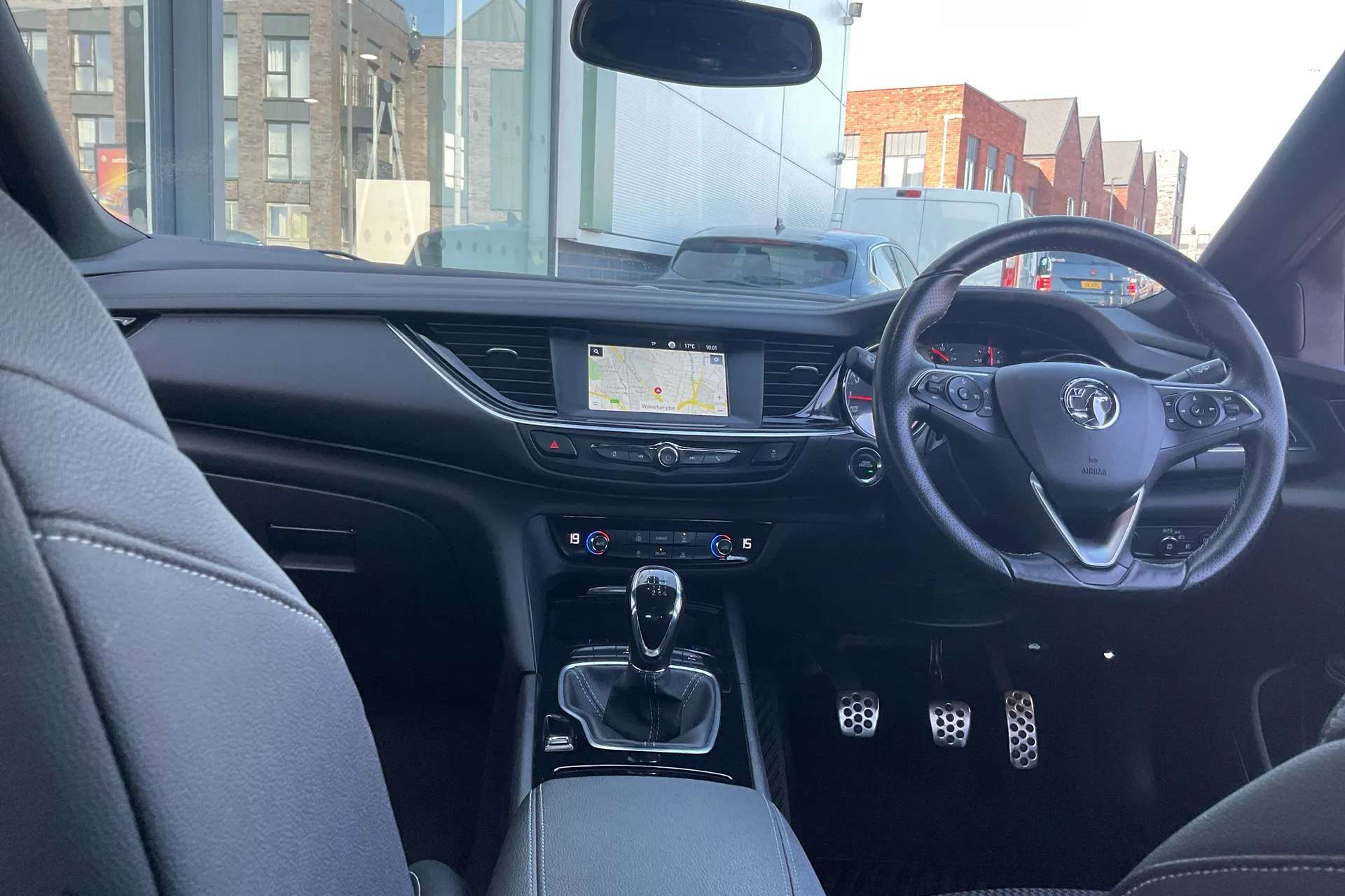 A 2019 VAUXHALL INSIGNIA GRAND SPORT 1.5T SRi Vx-line Nav 5dr A 2019 VAUXHALL INSIGNIA GRAND SPORT 1.5T SRi Vx-line Nav 5dr