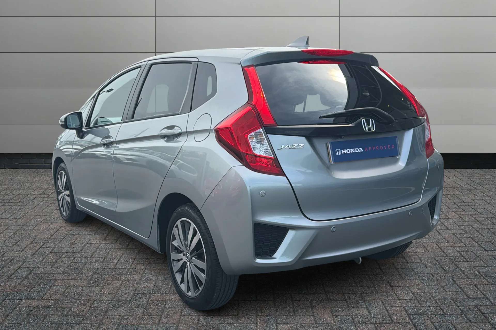 A 2016 HONDA JAZZ 1.3 EX Navi 5dr CVT A 2016 HONDA JAZZ 1.3 EX Navi 5dr CVT