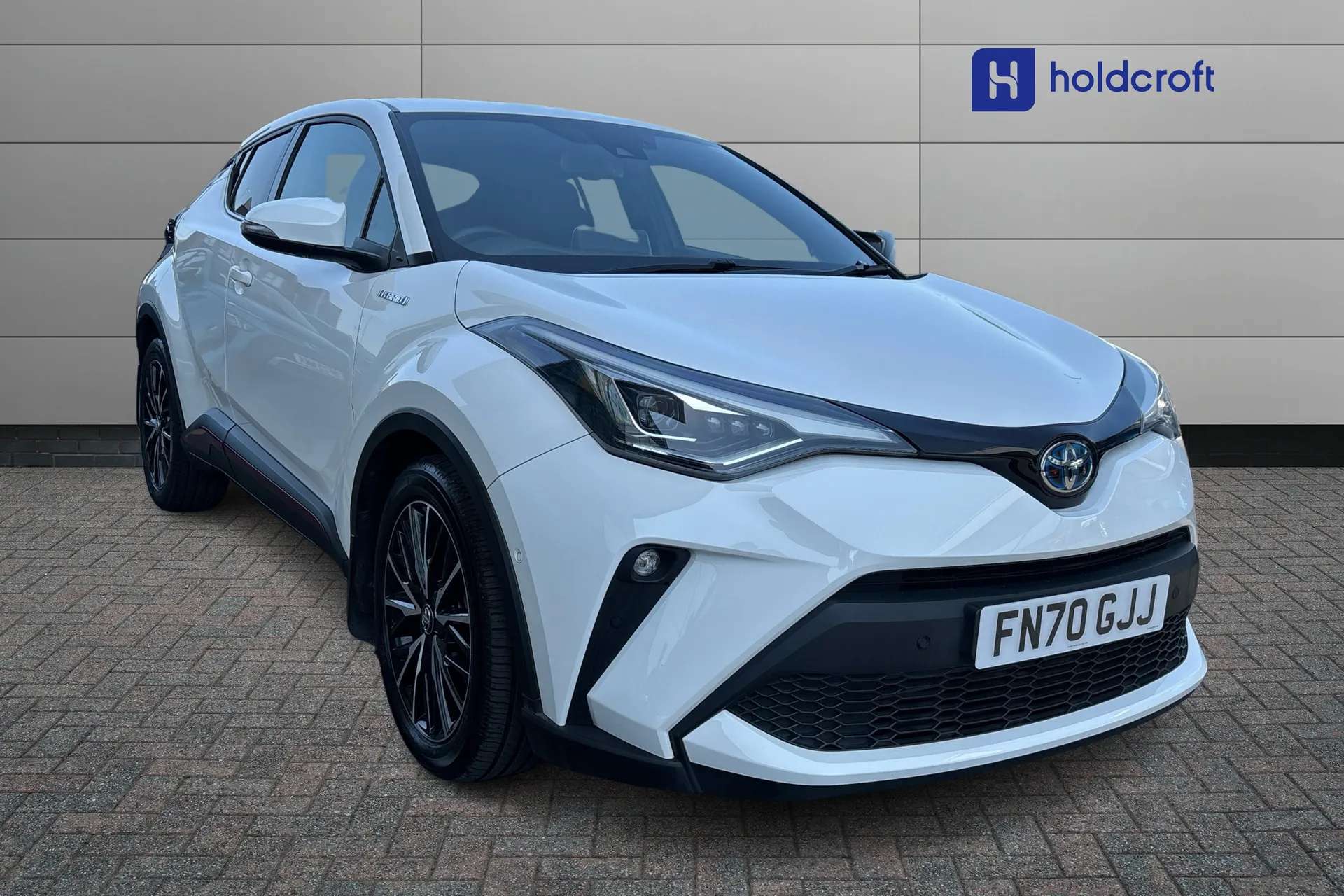 A 2020 TOYOTA C-HR 1.8 Hybrid Excel 5dr CVT A 2020 TOYOTA C-HR 1.8 Hybrid Excel 5dr CVT