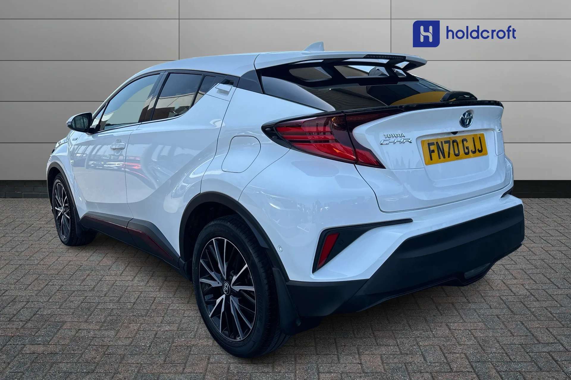 A 2020 TOYOTA C-HR 1.8 Hybrid Excel 5dr CVT A 2020 TOYOTA C-HR 1.8 Hybrid Excel 5dr CVT