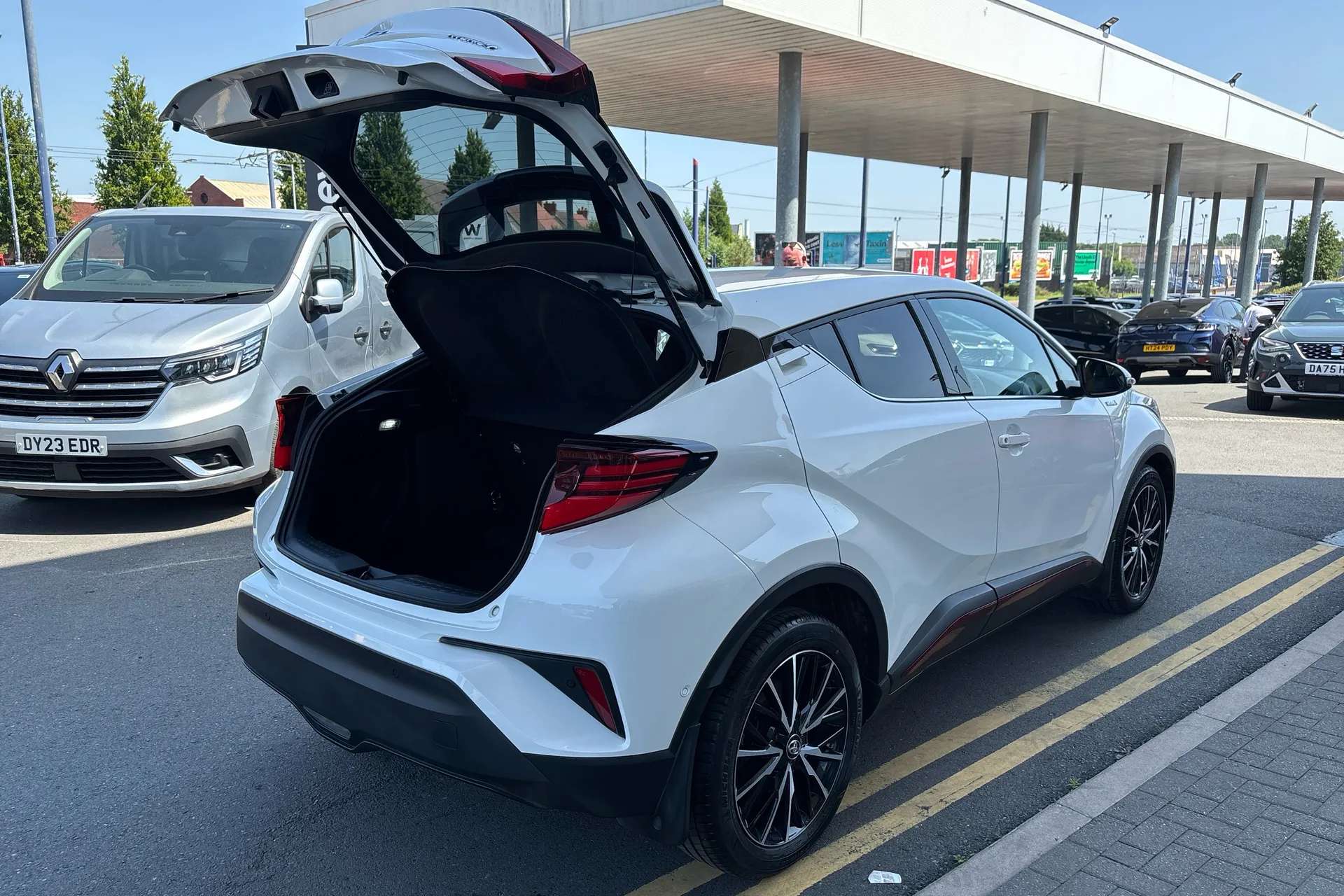 2020 TOYOTA C-HR 2020 TOYOTA C-HR