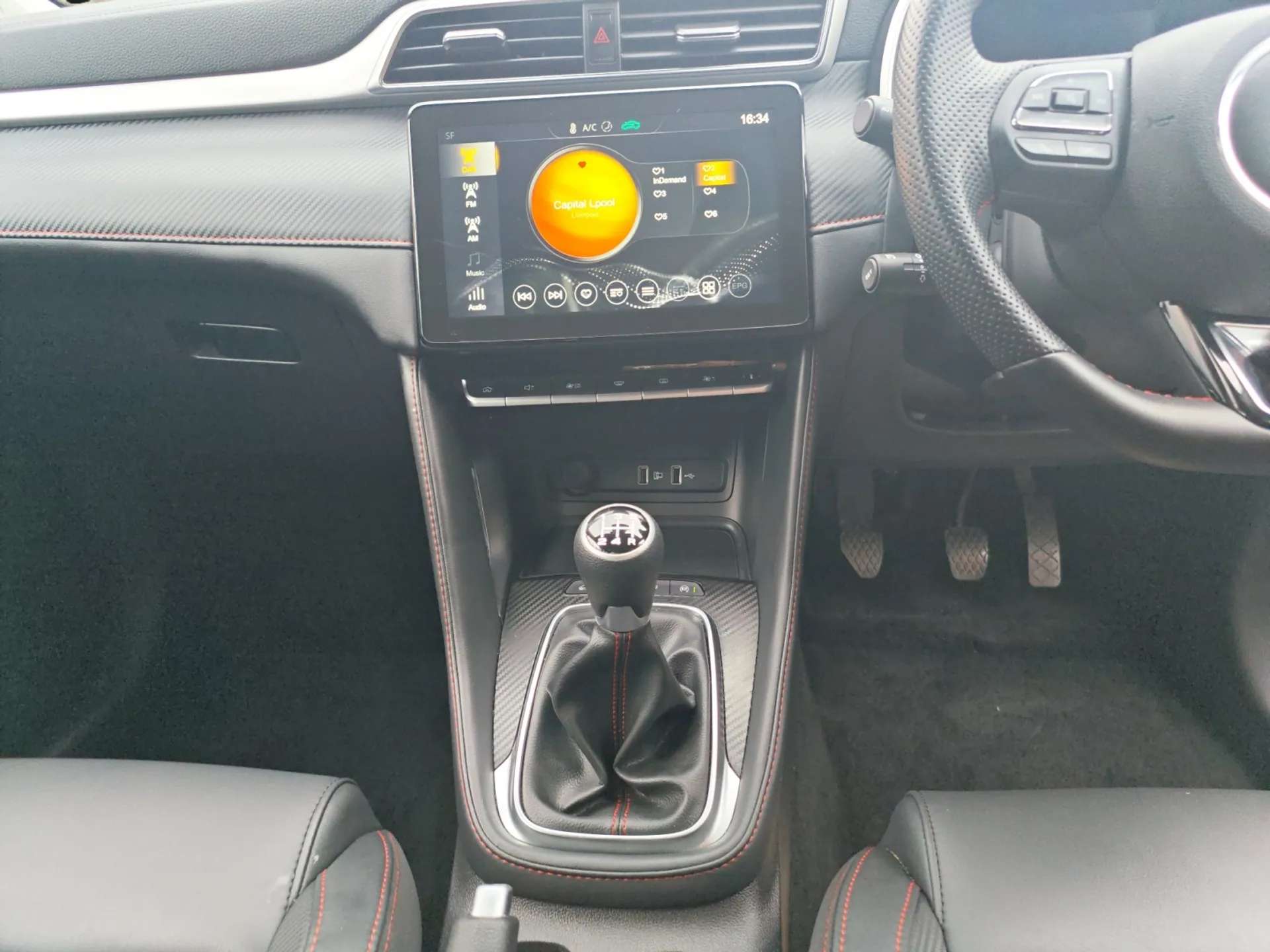 2024 MG ZS 2024 MG ZS