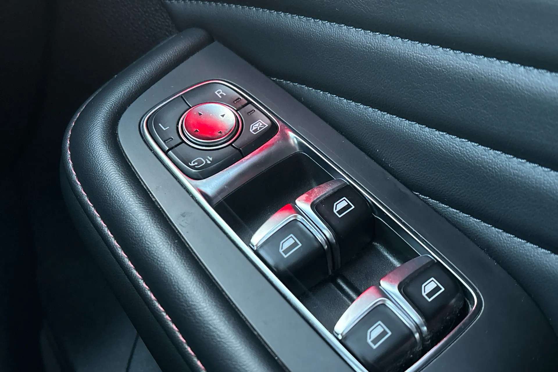 2020 MG MOTOR UK HS 2020 MG MOTOR UK HS