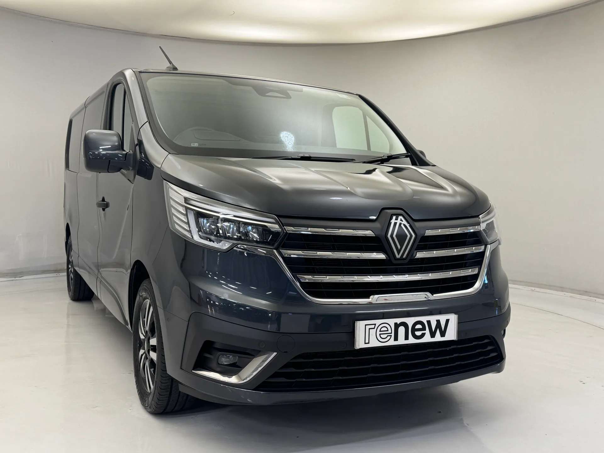 2026 RENAULT TRAFIC 2026 RENAULT TRAFIC