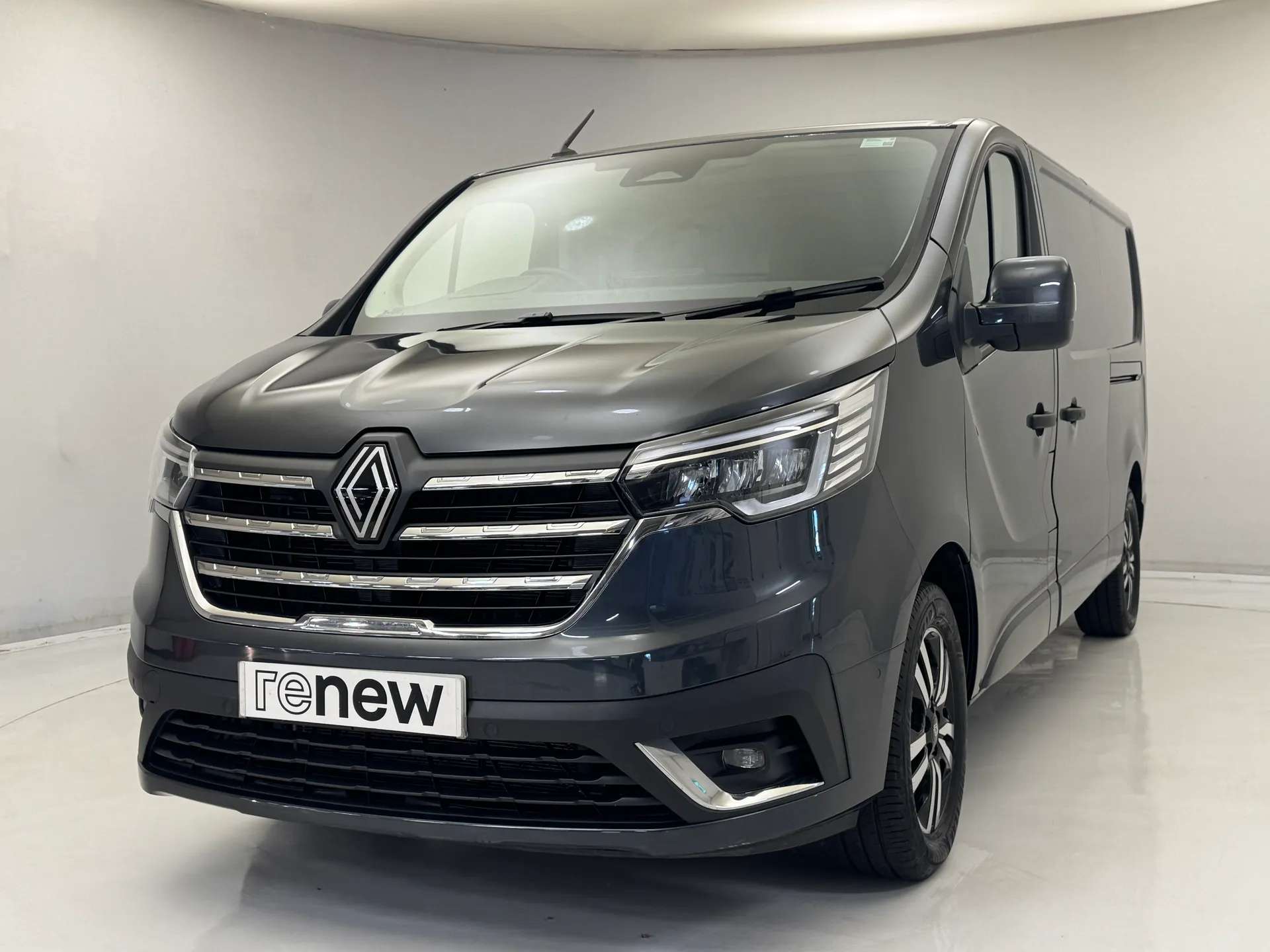 2026 RENAULT TRAFIC 2026 RENAULT TRAFIC