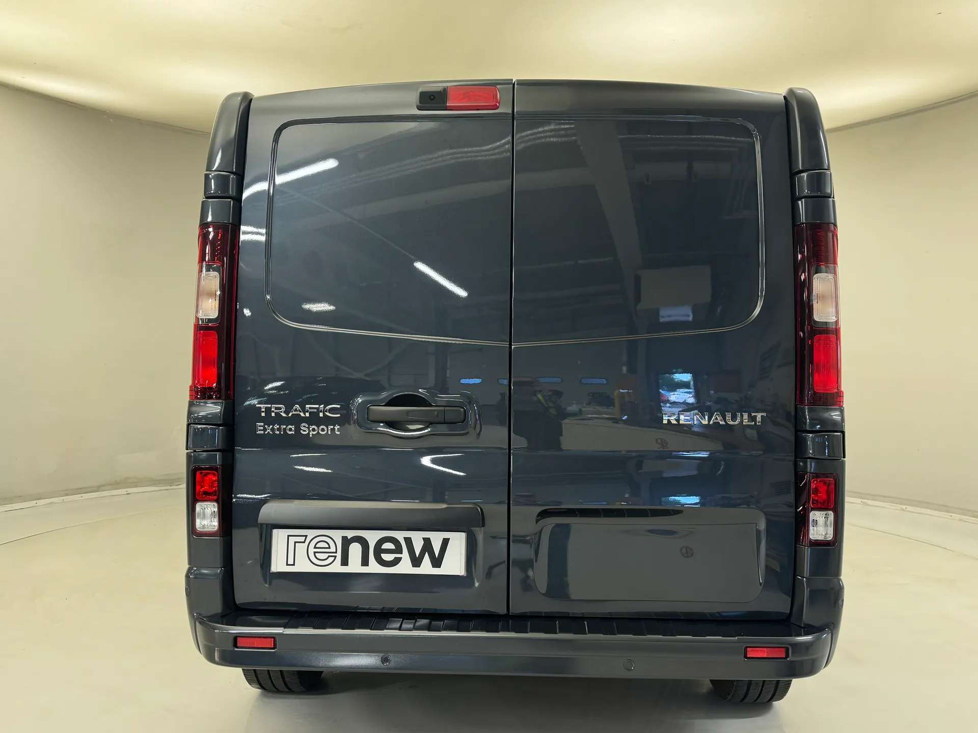 2026 RENAULT TRAFIC 2026 RENAULT TRAFIC