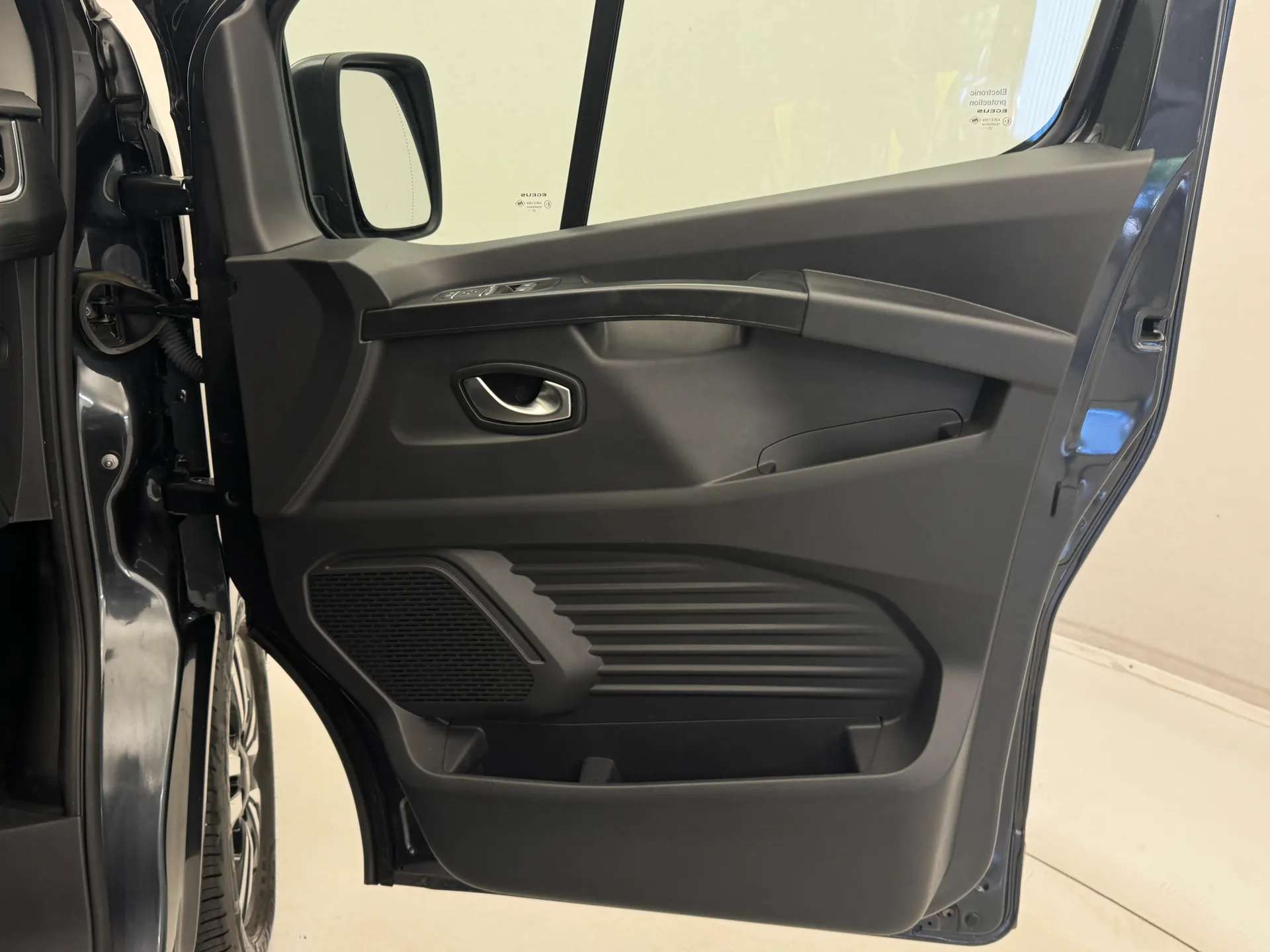 2026 RENAULT TRAFIC 2026 RENAULT TRAFIC