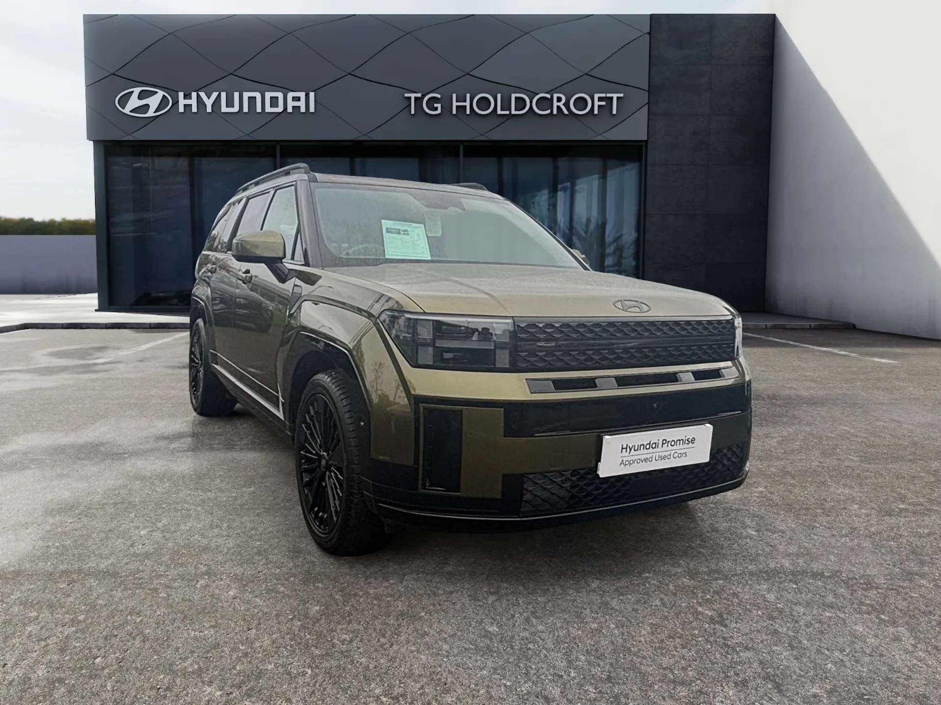 A 2025 HYUNDAI SANTA FE 1.6 TGDi Hybrid Calligraphy 5dr 4WD Auto - ZERO DEPOSIT FINANCE AND CASHBACK AVAILABLE A 2025 HYUNDAI SANTA FE 1.6 TGDi Hybrid Calligraphy 5dr 4WD Auto - ZERO DEPOSIT FINANCE AND CASHBACK AVAILABLE