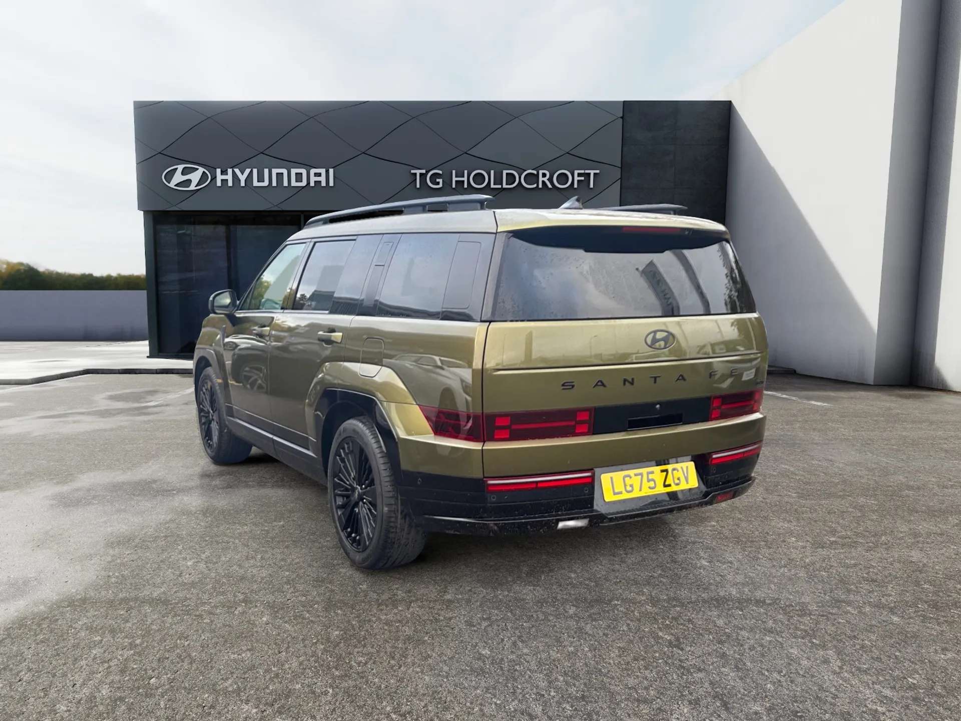 A 2025 HYUNDAI SANTA FE 1.6 TGDi Hybrid Calligraphy 5dr 4WD Auto - ZERO DEPOSIT FINANCE AND CASHBACK AVAILABLE A 2025 HYUNDAI SANTA FE 1.6 TGDi Hybrid Calligraphy 5dr 4WD Auto - ZERO DEPOSIT FINANCE AND CASHBACK AVAILABLE