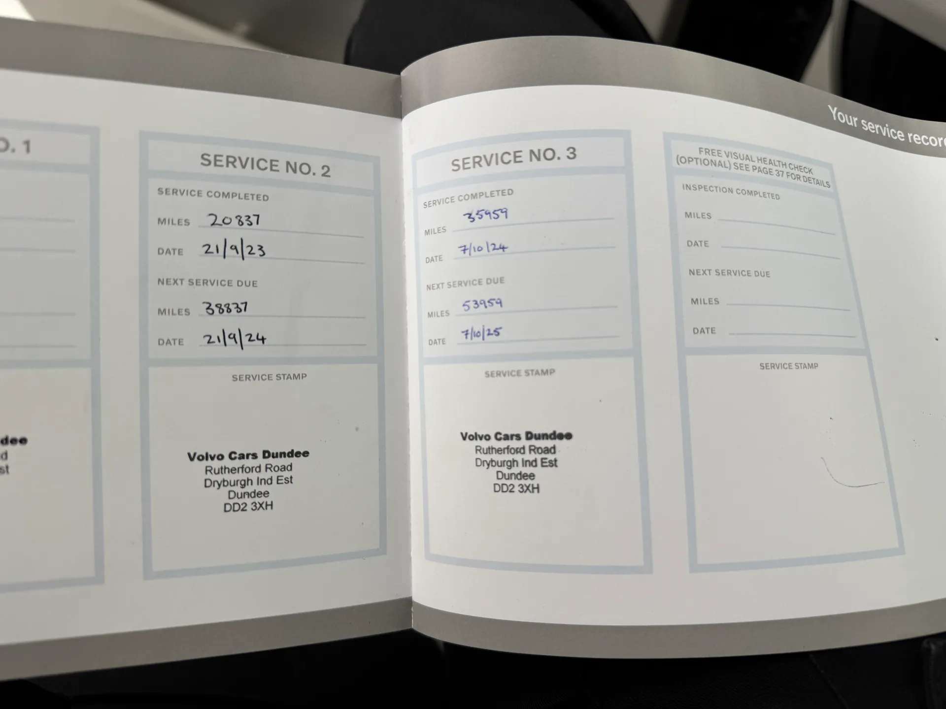 2021 VOLVO V60 2021 VOLVO V60