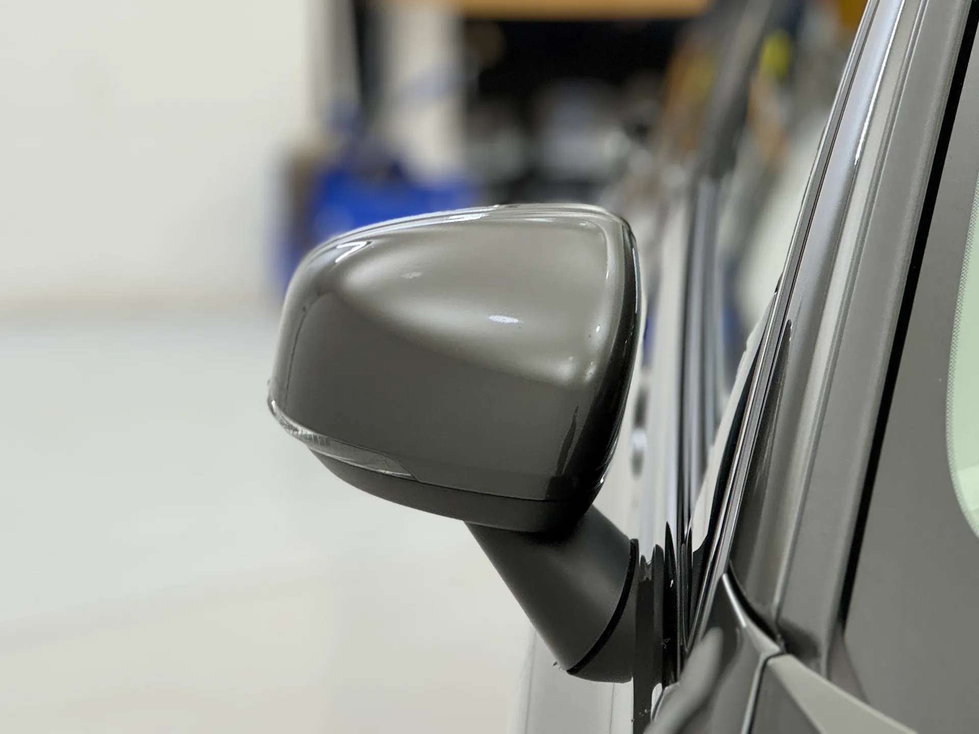 2021 VOLVO V60 2021 VOLVO V60