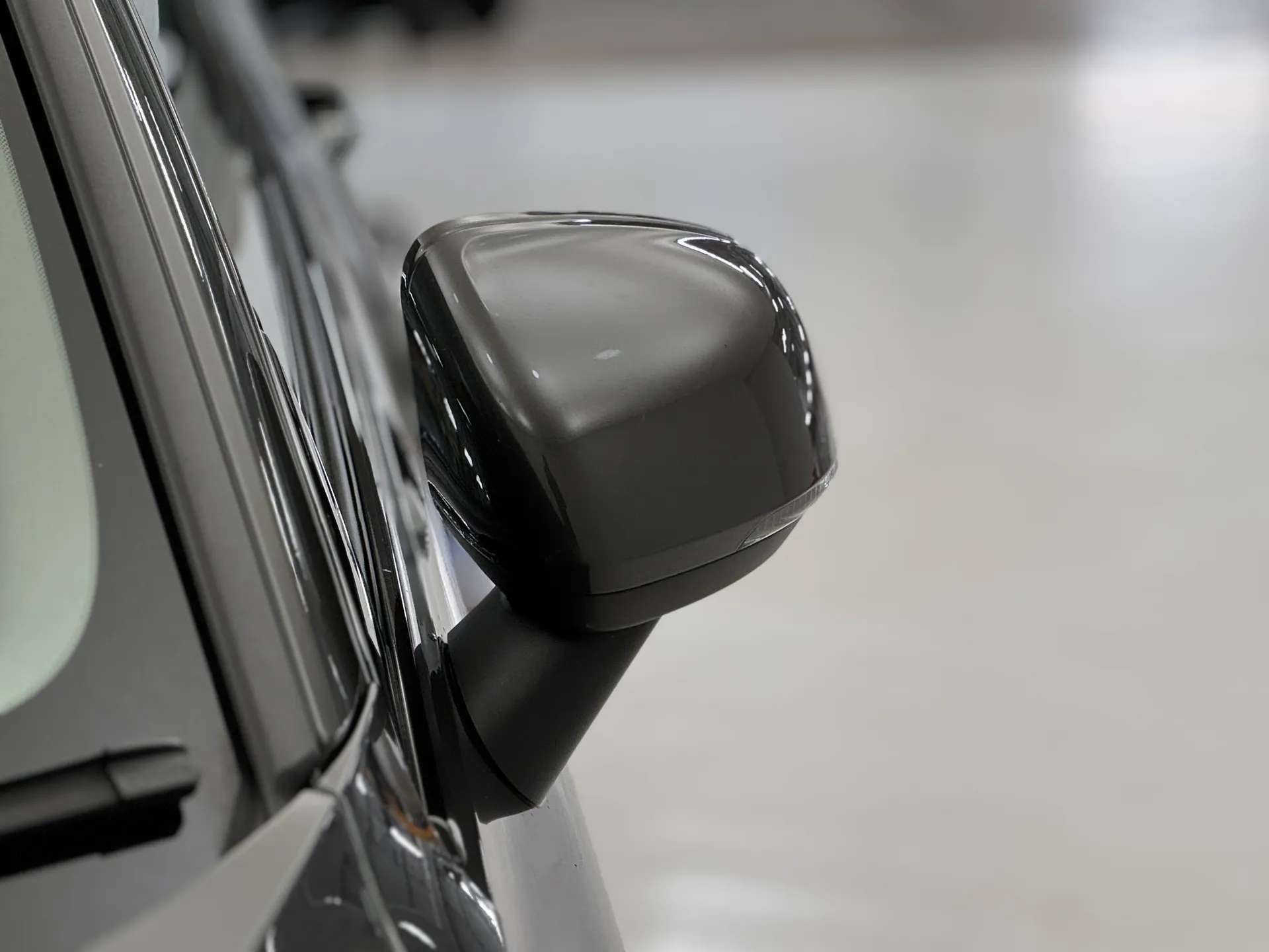 2021 VOLVO V60 2021 VOLVO V60