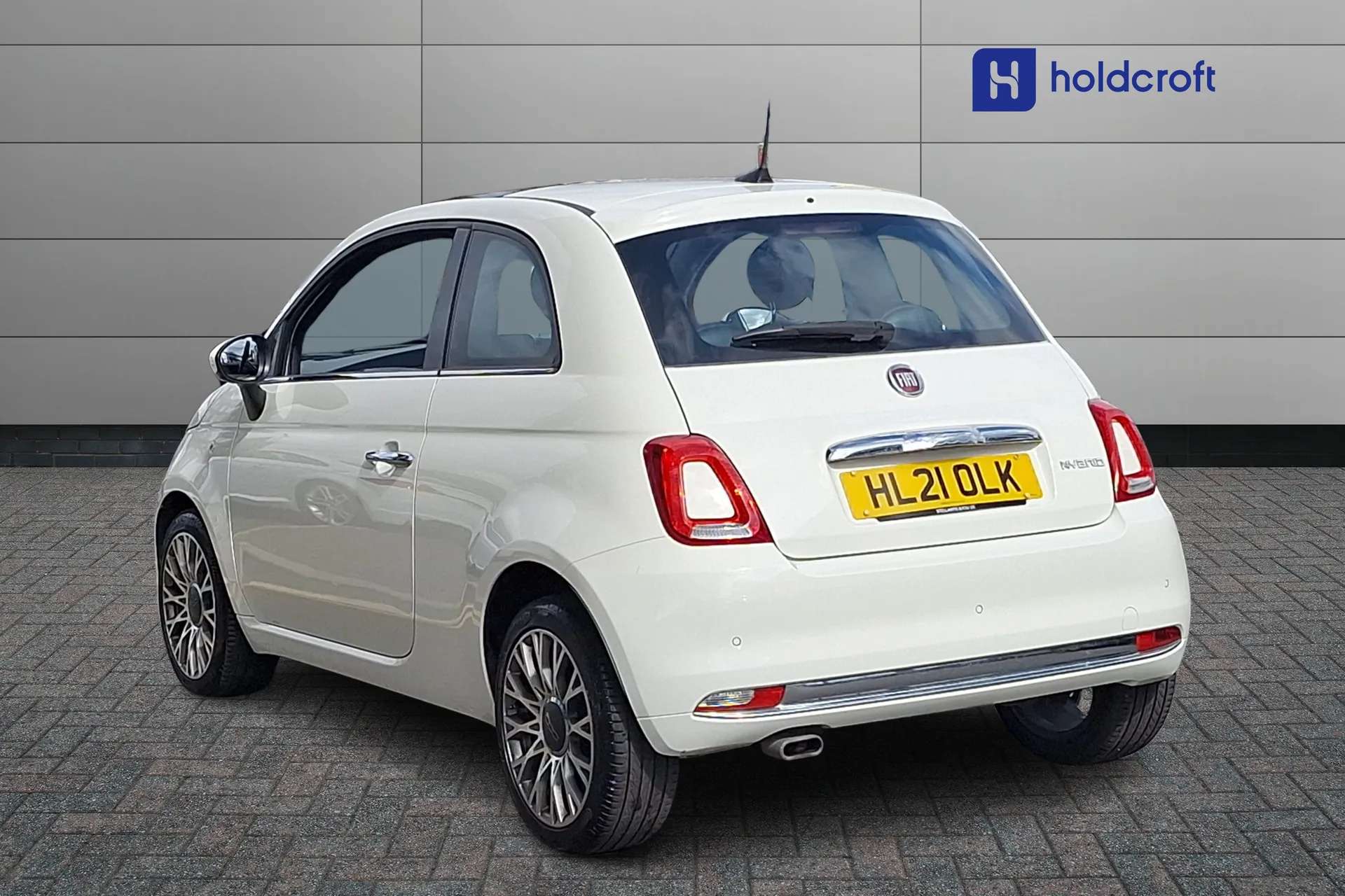 A 2021 FIAT 500 1.0 Mild Hybrid Star 3dr A 2021 FIAT 500 1.0 Mild Hybrid Star 3dr