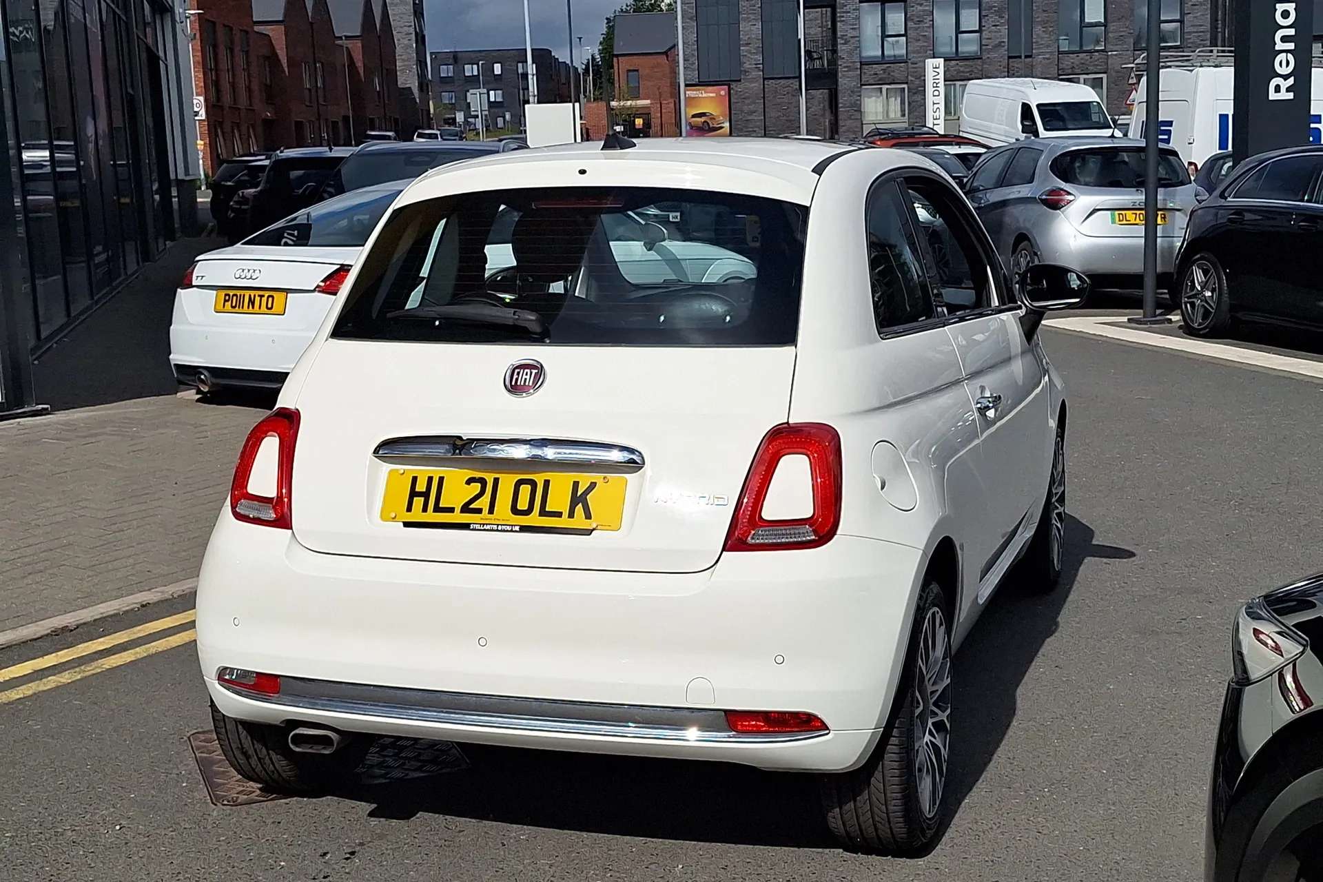 2021 FIAT 500 2021 FIAT 500