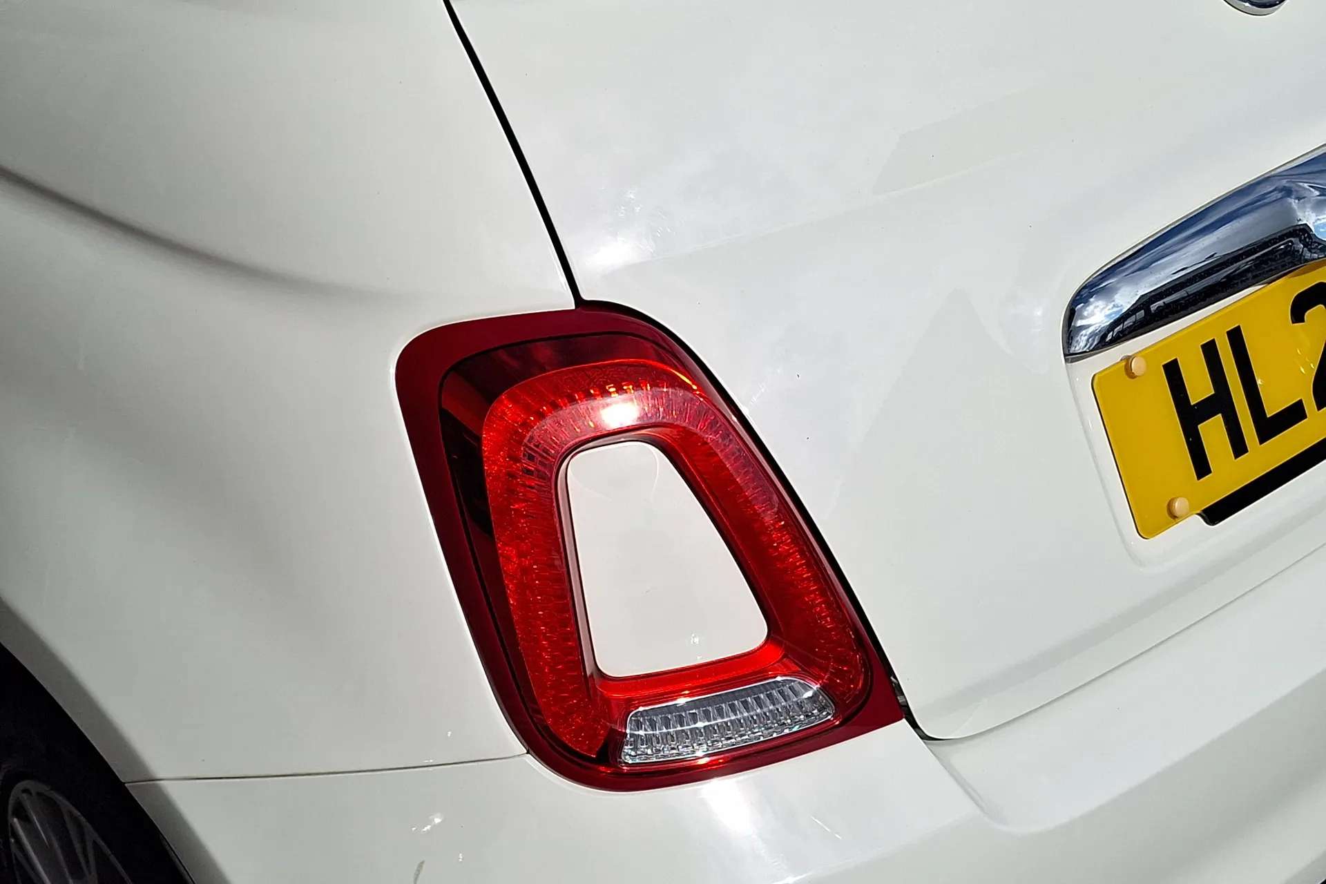 2021 FIAT 500 2021 FIAT 500