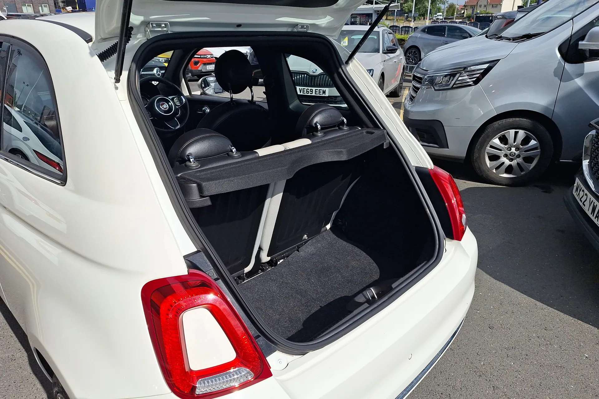 2021 FIAT 500 2021 FIAT 500