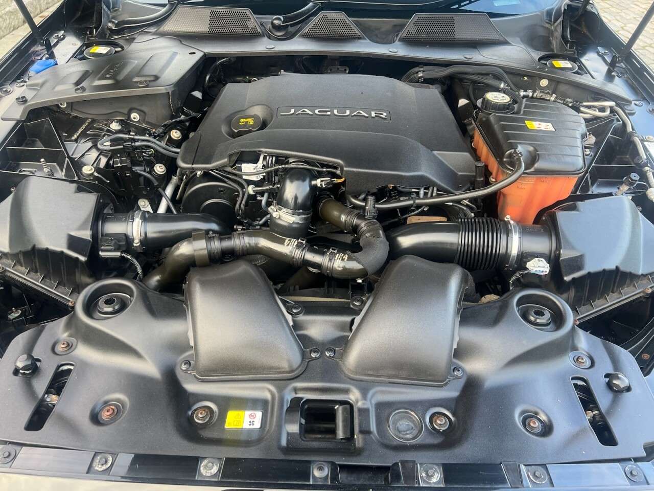 2016 JAGUAR XJ 2016 JAGUAR XJ