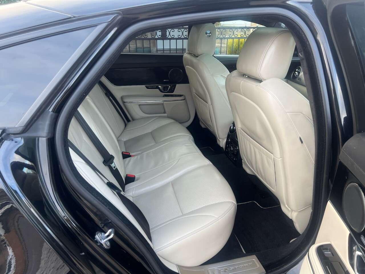 2016 JAGUAR XJ 2016 JAGUAR XJ