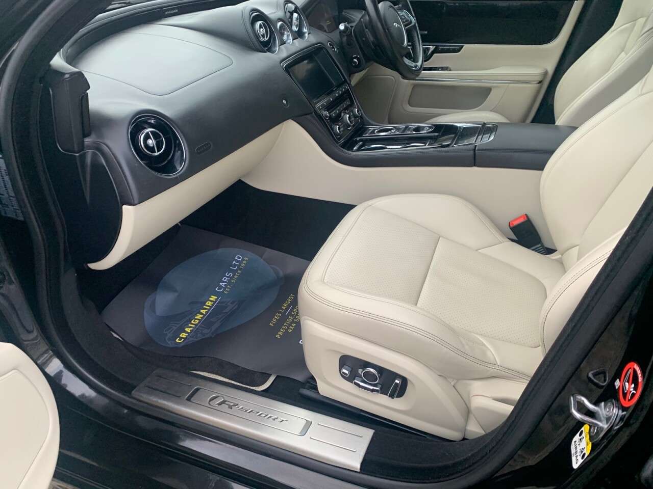 2016 JAGUAR XJ 2016 JAGUAR XJ