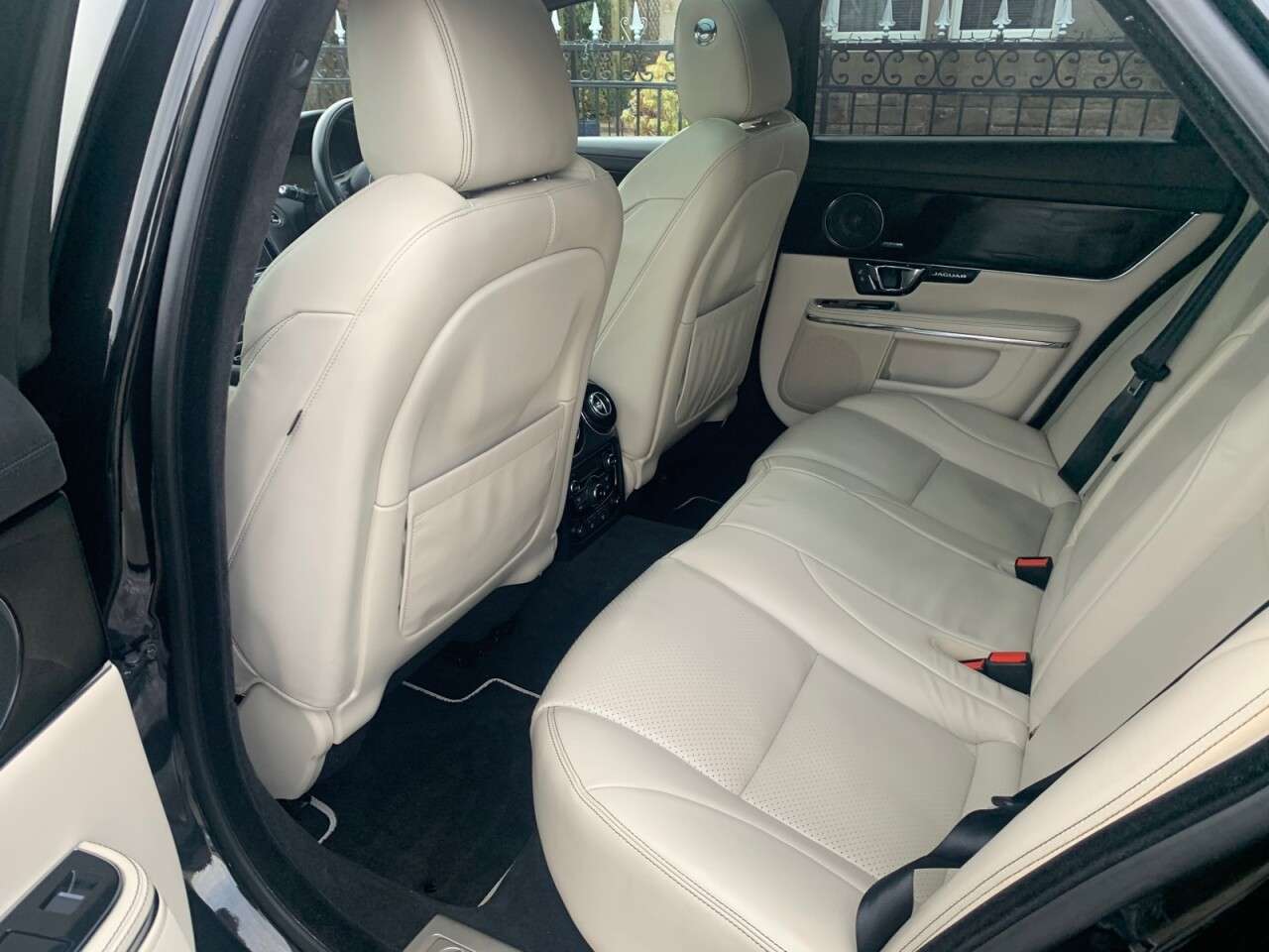 2016 JAGUAR XJ 2016 JAGUAR XJ