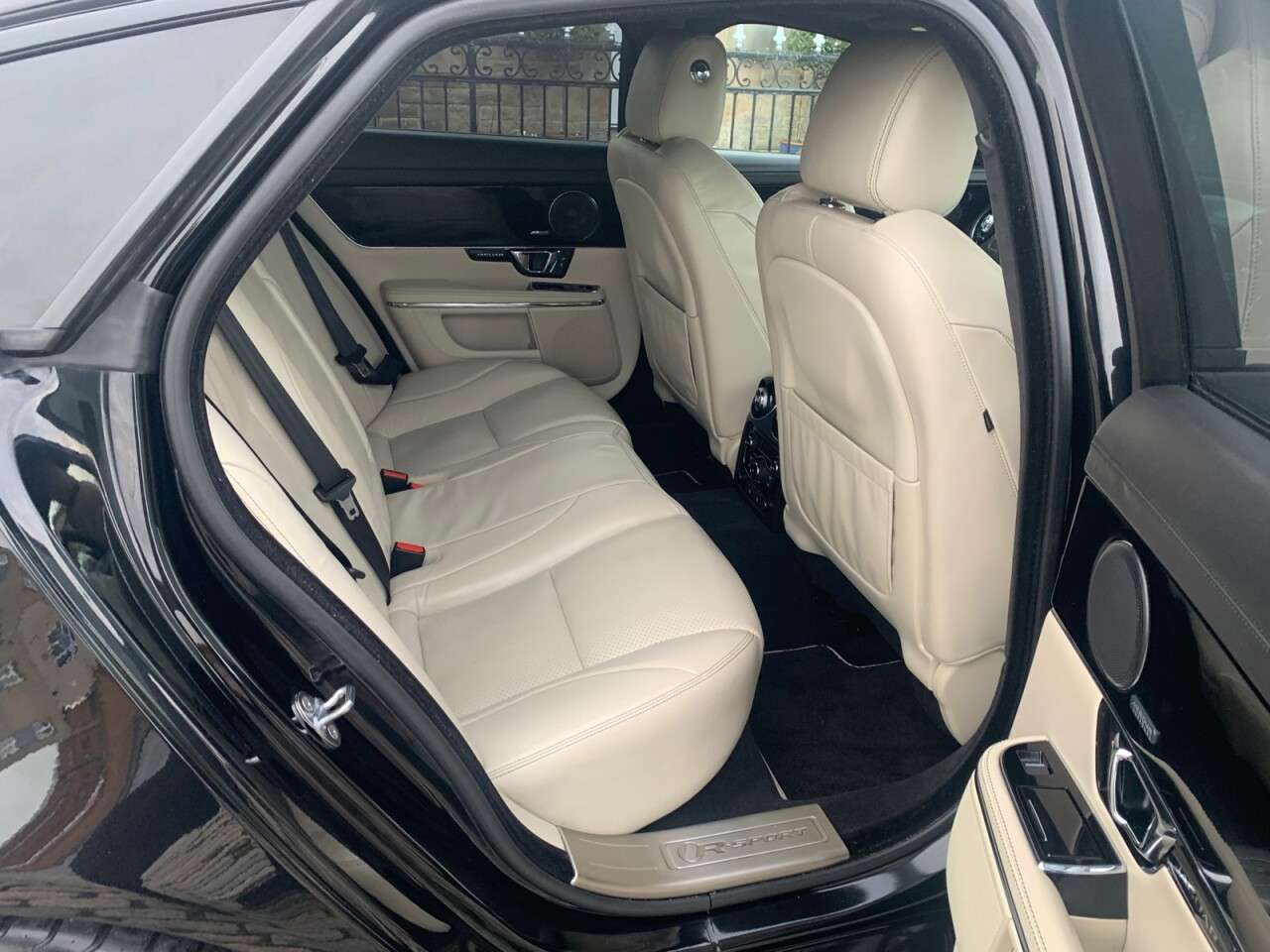 2016 JAGUAR XJ 2016 JAGUAR XJ