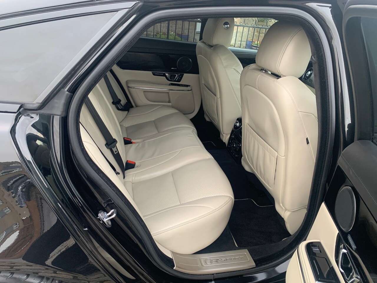 2016 JAGUAR XJ 2016 JAGUAR XJ