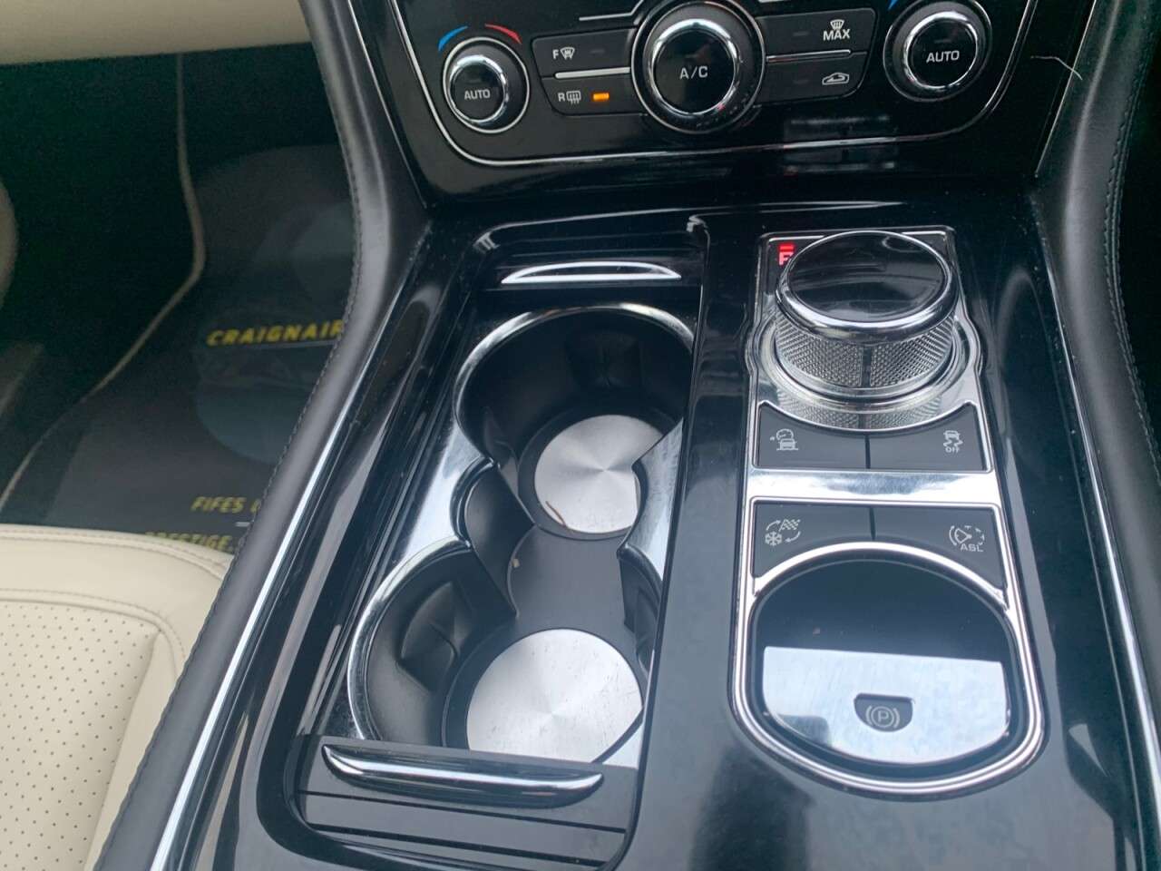 2016 JAGUAR XJ 2016 JAGUAR XJ