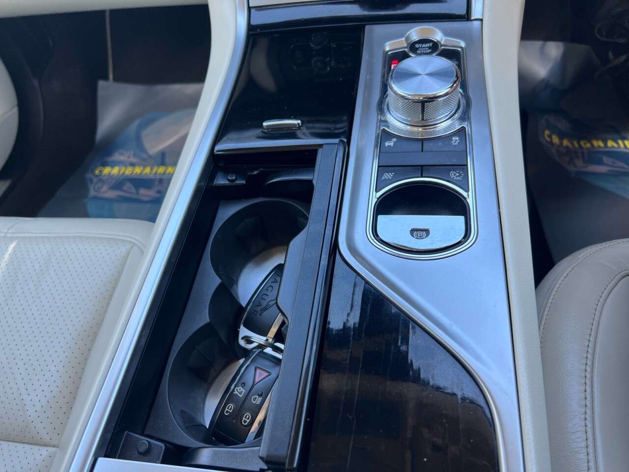 2013 JAGUAR XF 2013 JAGUAR XF