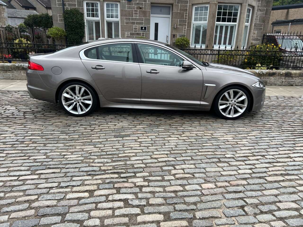 2013 JAGUAR XF 2013 JAGUAR XF