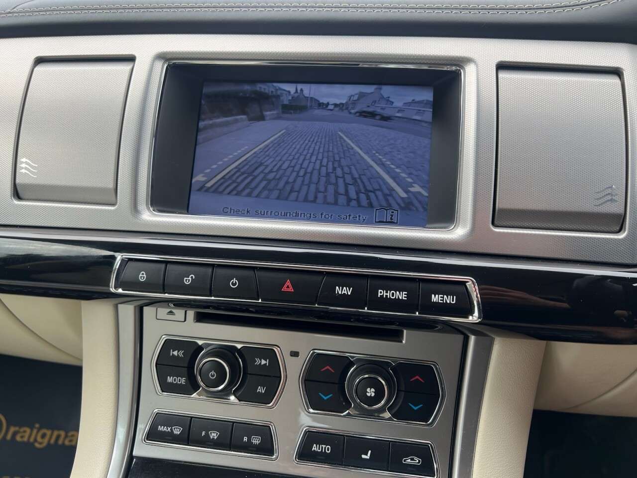 2013 JAGUAR XF 2013 JAGUAR XF