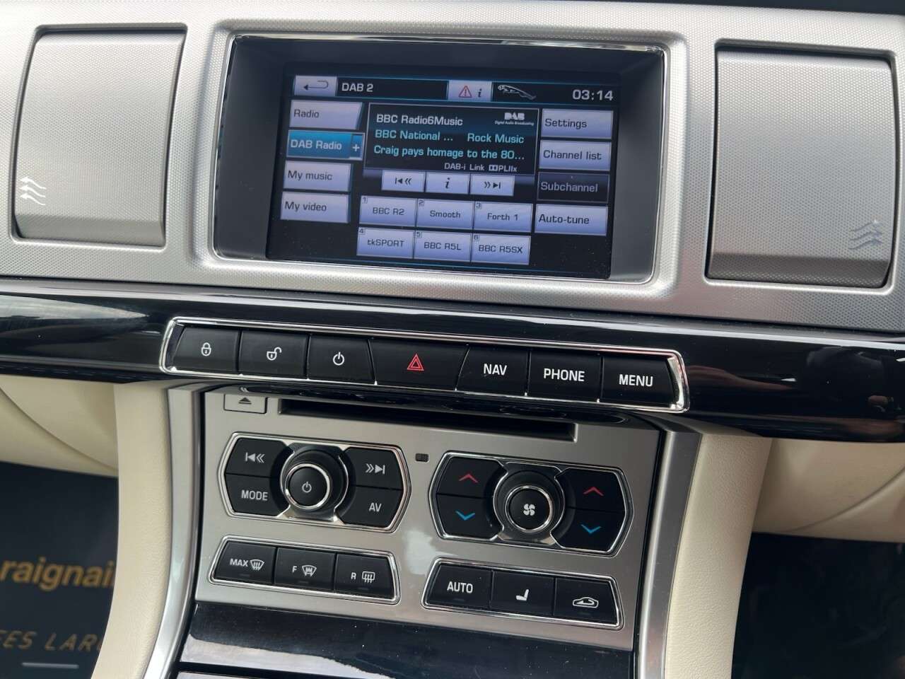 2013 JAGUAR XF 2013 JAGUAR XF