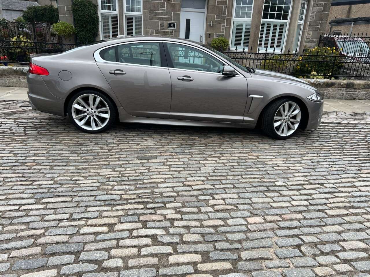 2013 JAGUAR XF 2013 JAGUAR XF