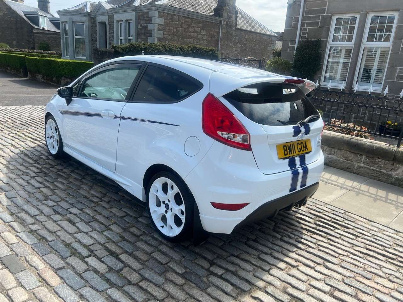 2011 FORD FIESTA 2011 FORD FIESTA